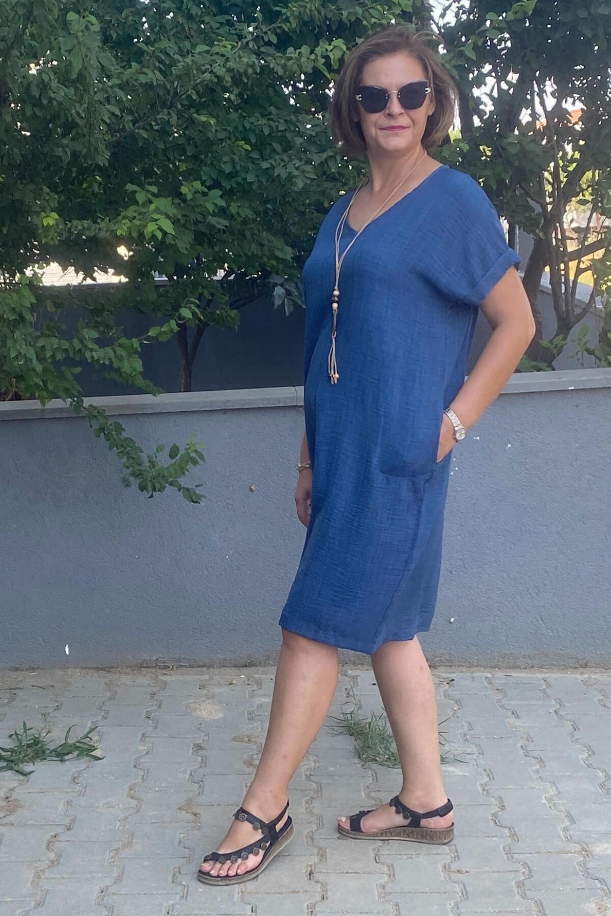 Büyük Beden Lacivert Kolye Hediyeli Salaş Elbise