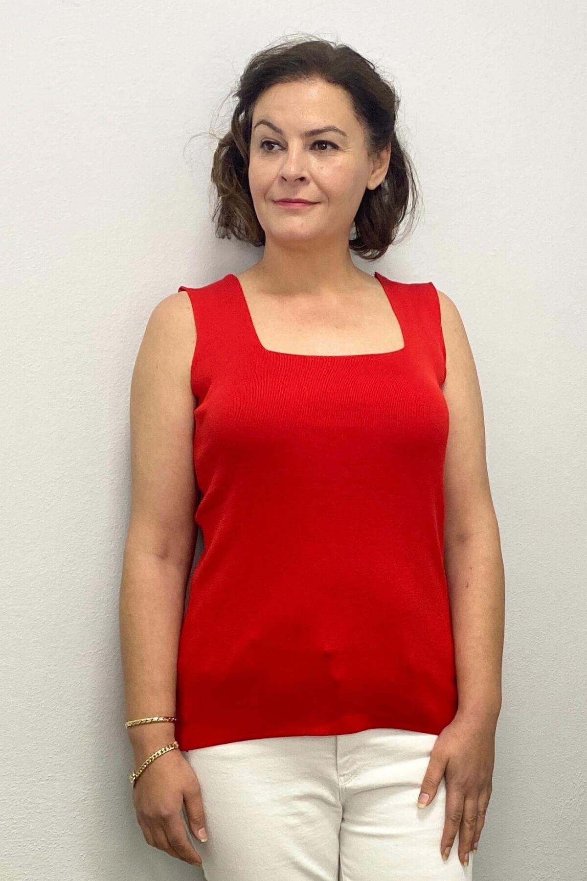 Büyük Beden Kırmızı Kare Yaka Triko Bluz