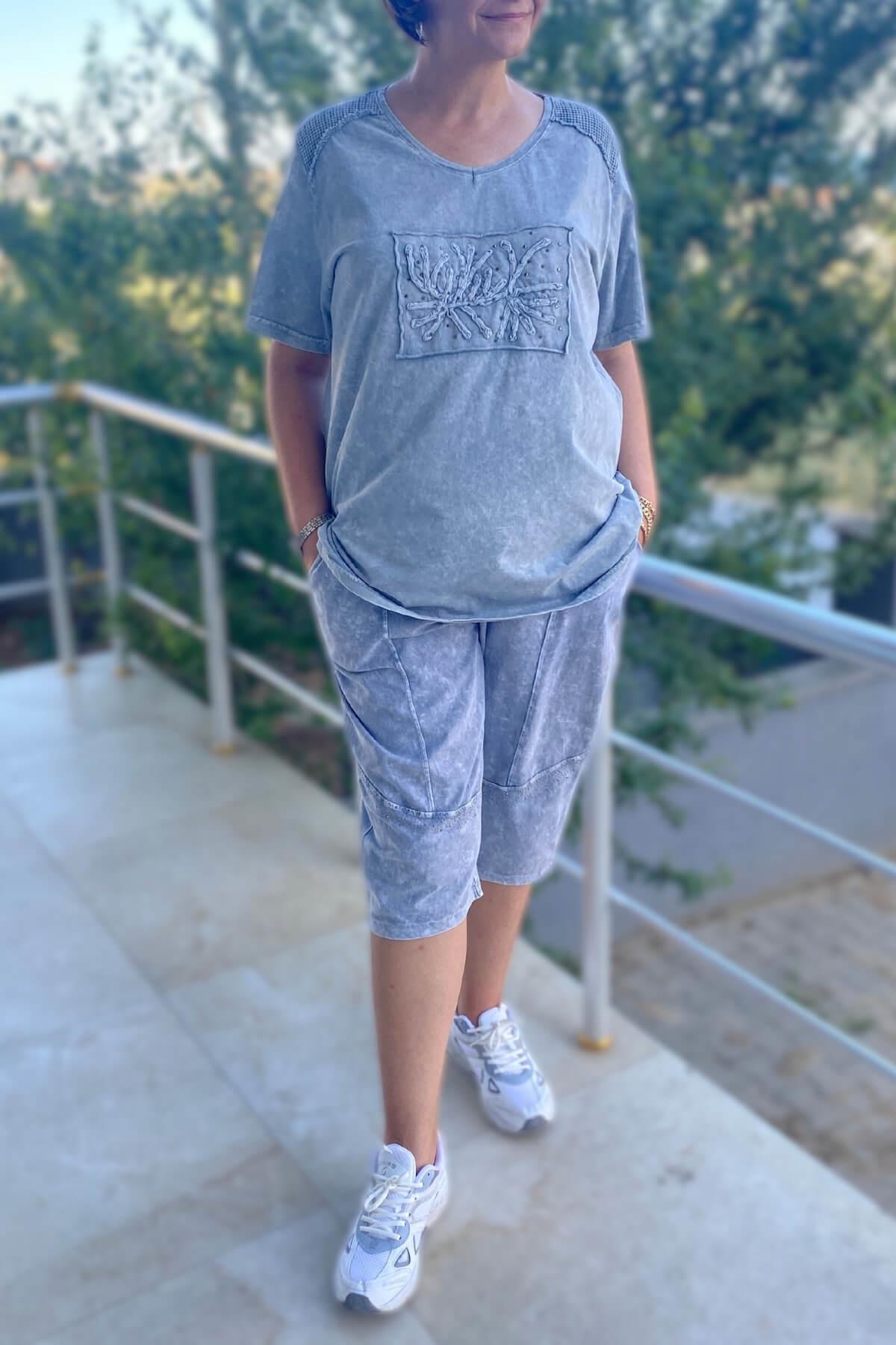 Büyük Beden Gri Yaprak Desenli Bermuda Takım