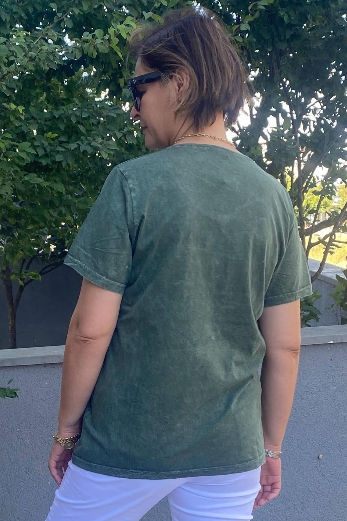 Büyük Beden Haki İtalyan Yıkamalı Pencere Detaylı Tshirt