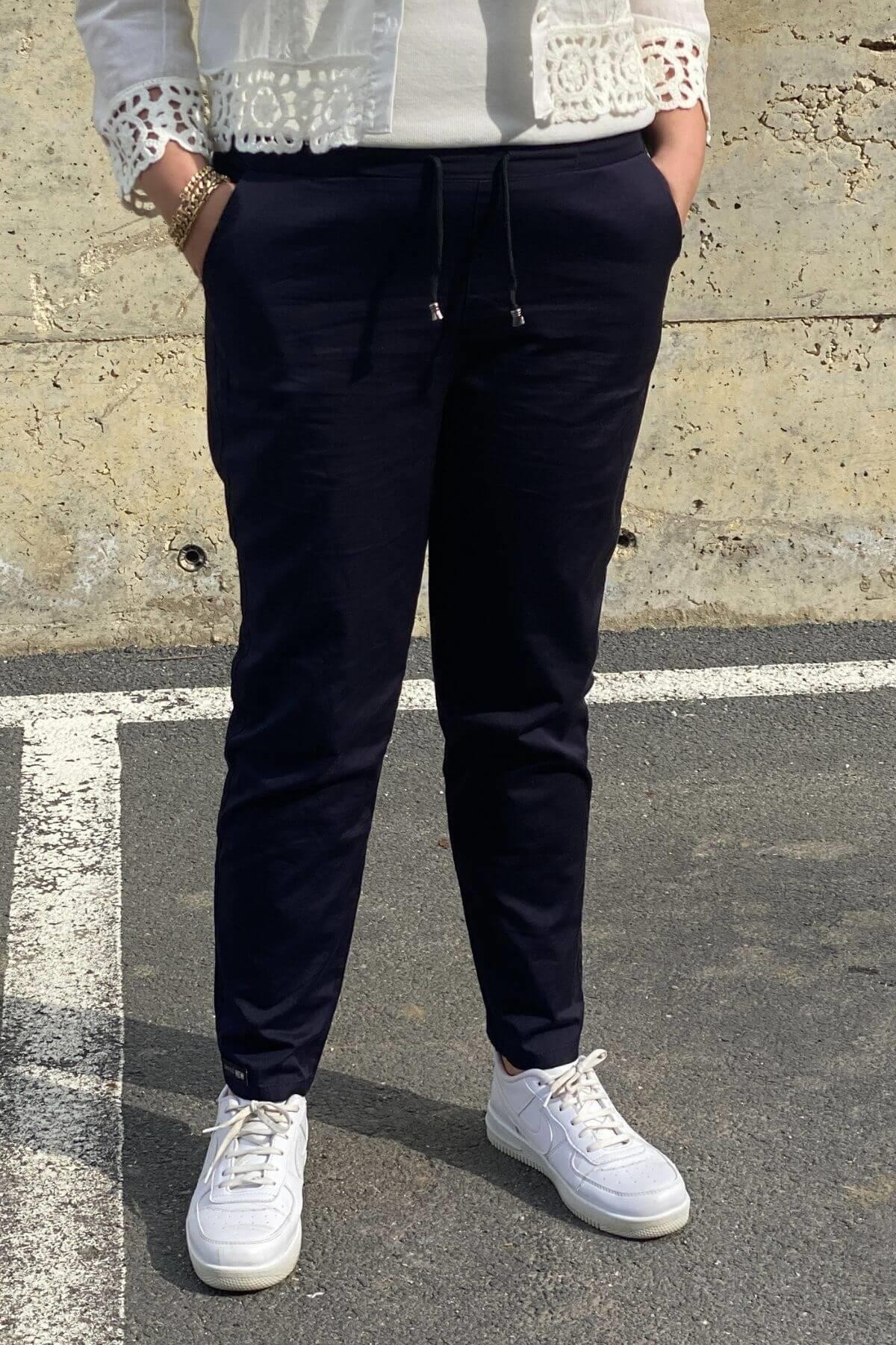 Kadın Spor Lacivert Kumaş Pantolon