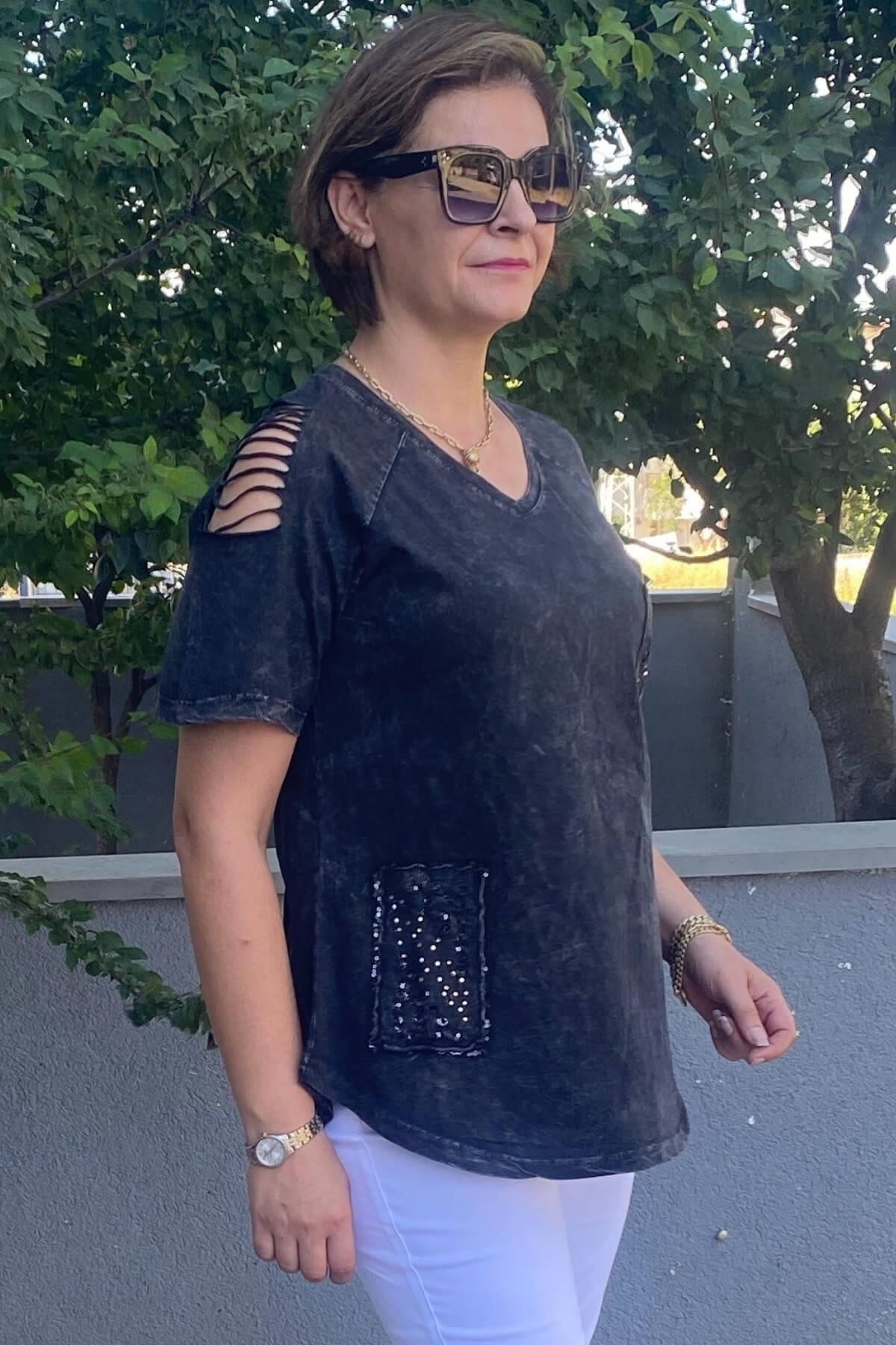Büyük Beden Siyah Omuz Dekolte Pamuklu Tshirt
