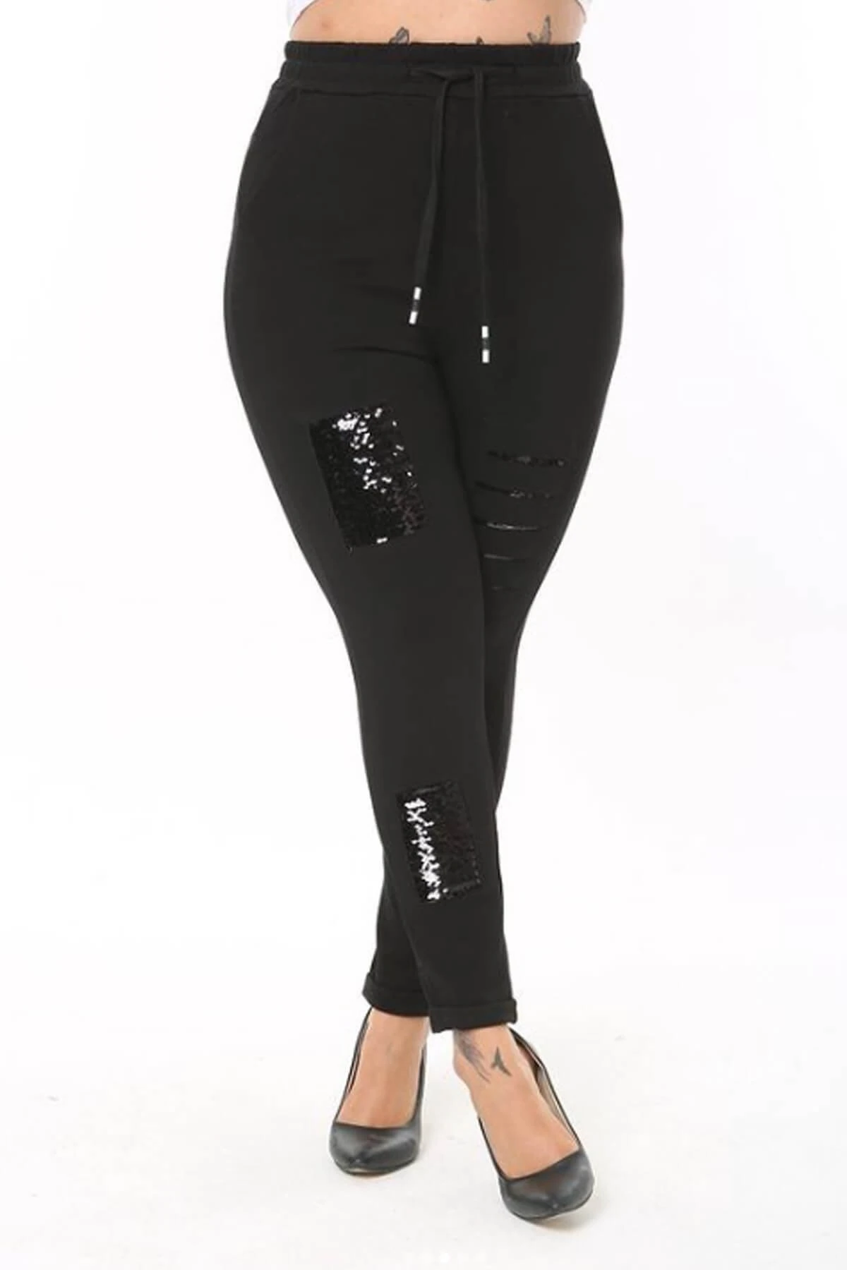 Büyük Beden Siyah Pul Paletli Detaylı Pantolon