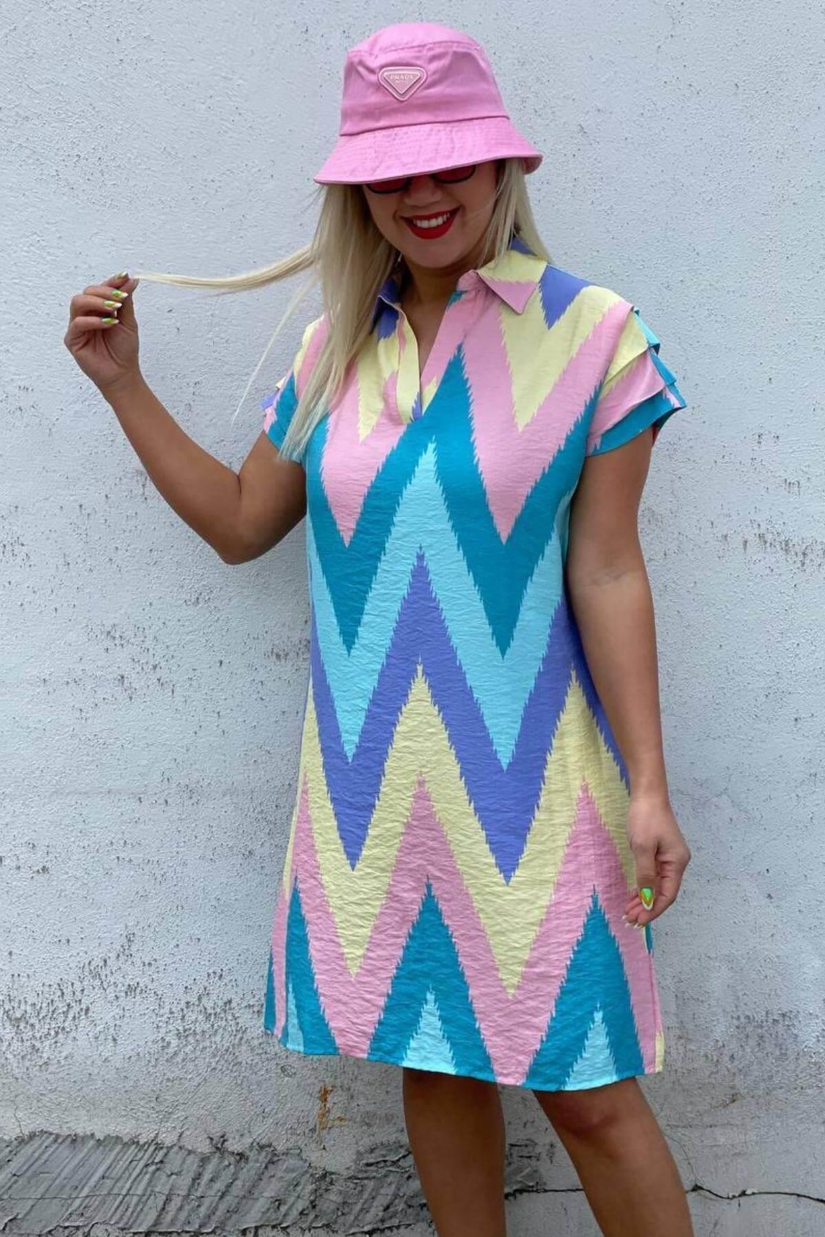 Kadın Rengarenk Omuzları Drapeli Elbise