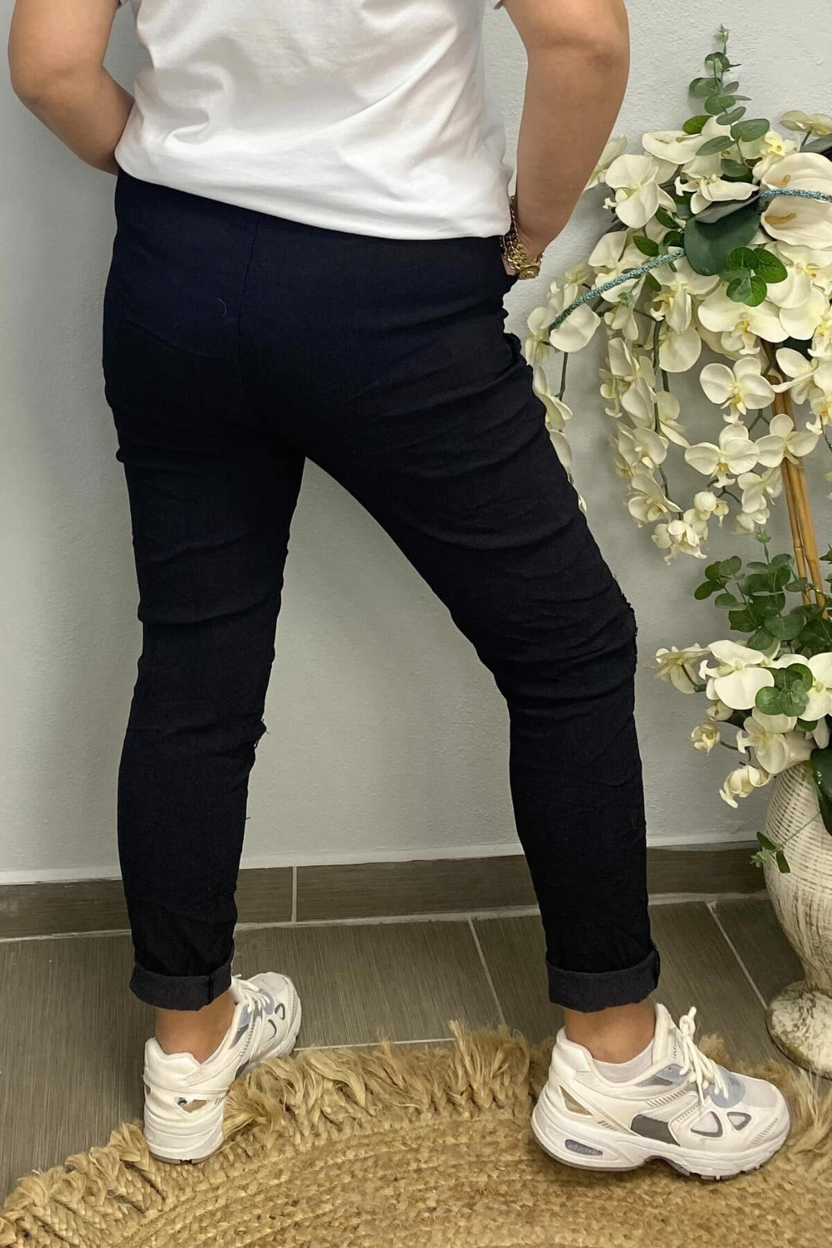 Kadın İtalyan Yıldız Detaylı Siyah Pantolon