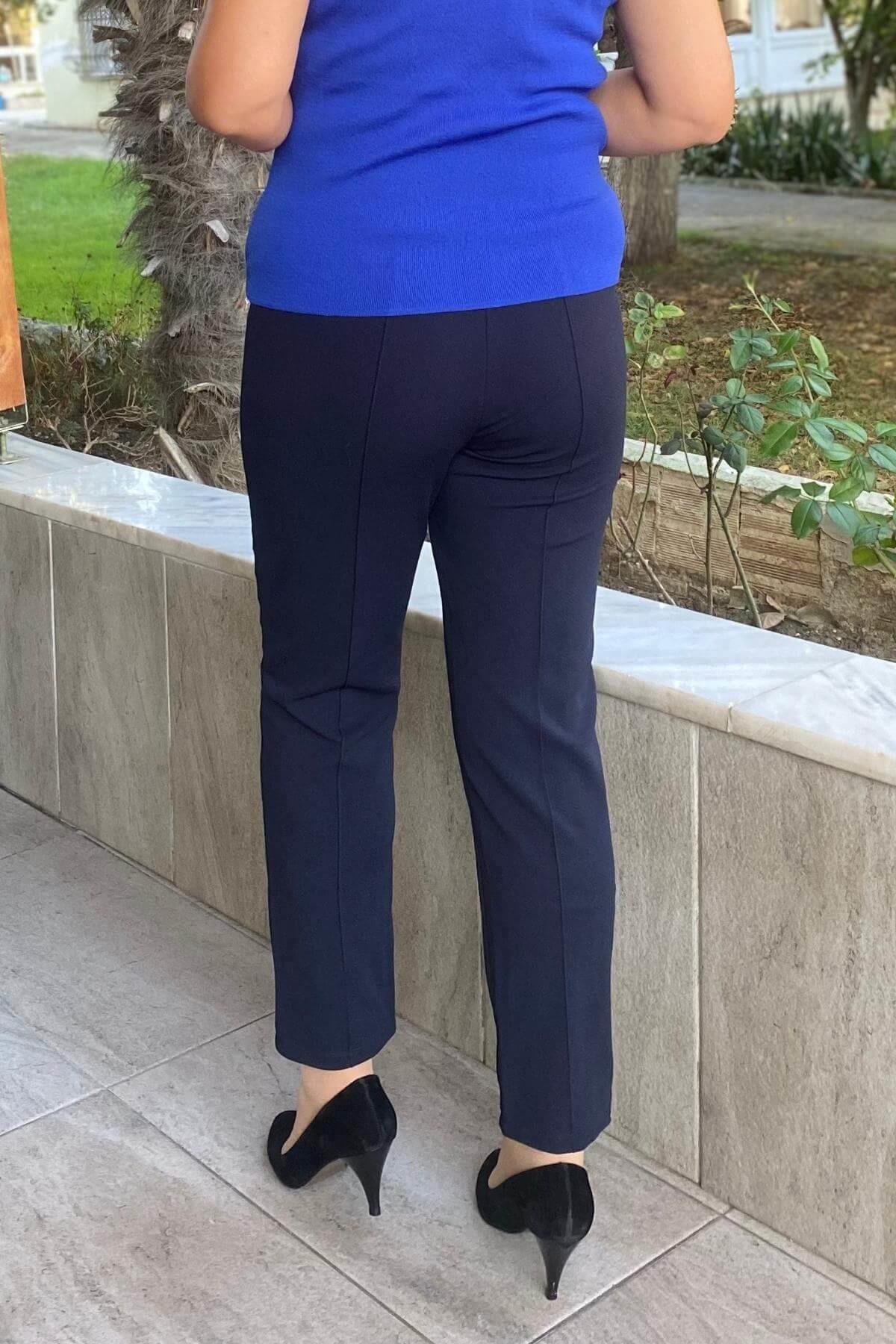 Dertsiz Büyük Beden Lacivert Toparlayıcı Kumaş Pantolon