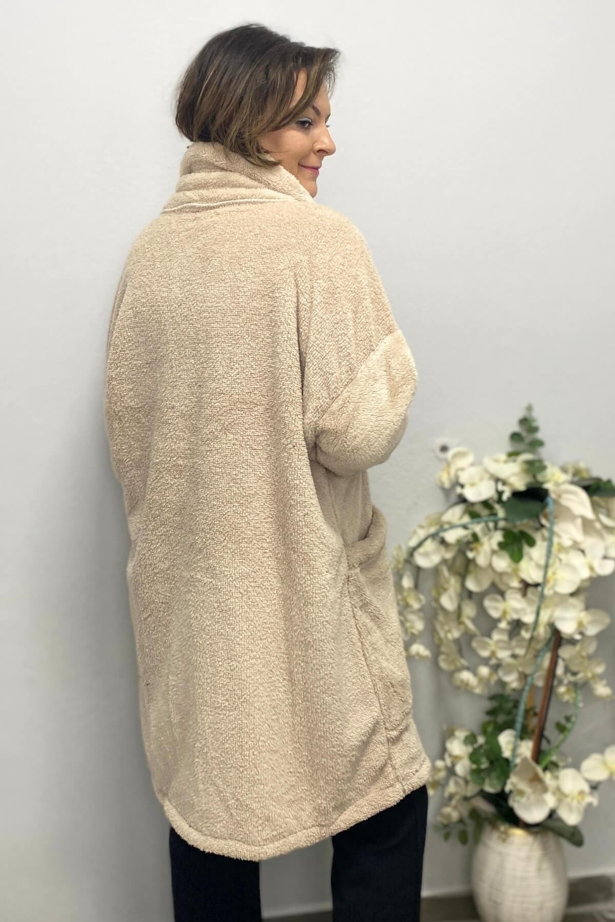 Kadın Krem Peluş Hırka