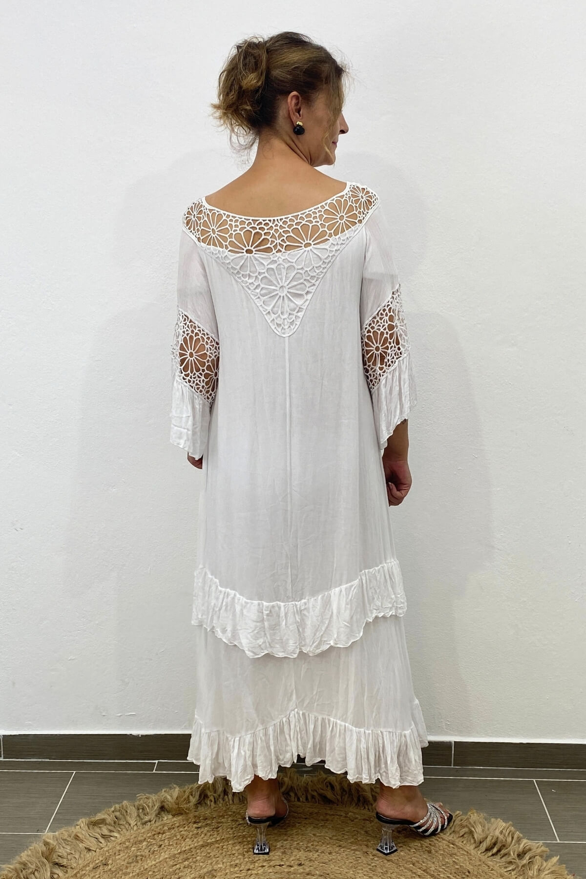 Kadın İtalyan Vual Pamuk Güpür Detaylı Beyaz Elbise 