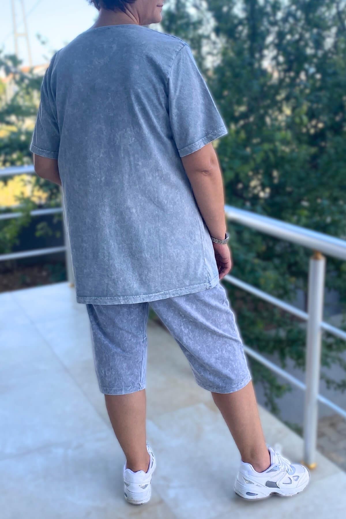 Büyük Beden Gri Yaprak Desenli Bermuda Takım