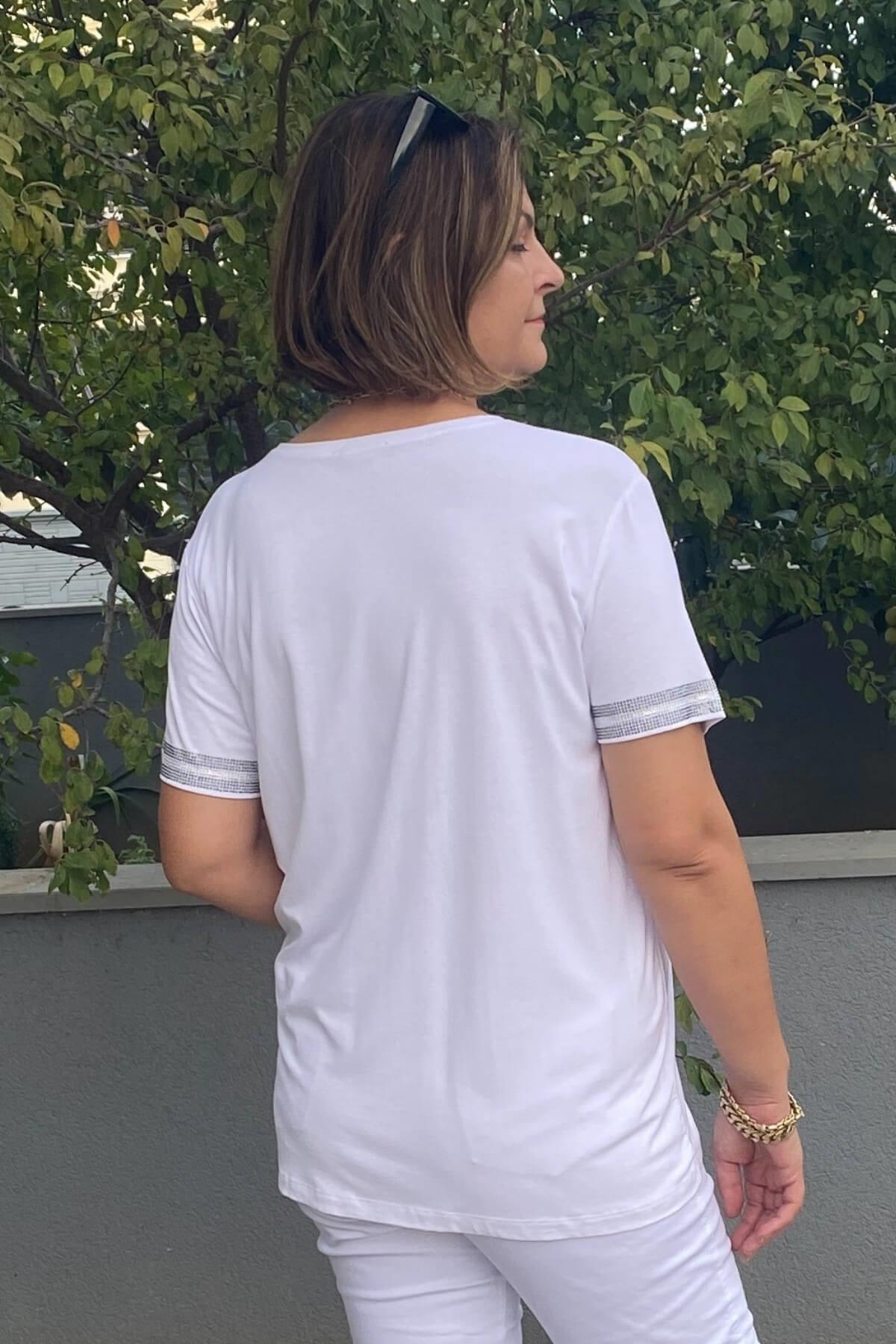 Büyük Beden Beyaz Yakası Taş Detaylı Bluz