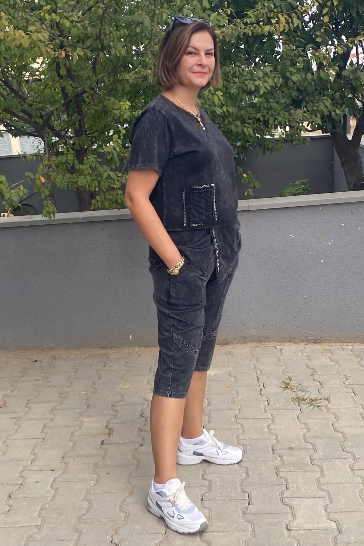 Büyük Beden Siyah Zümrüt Kapri Takım