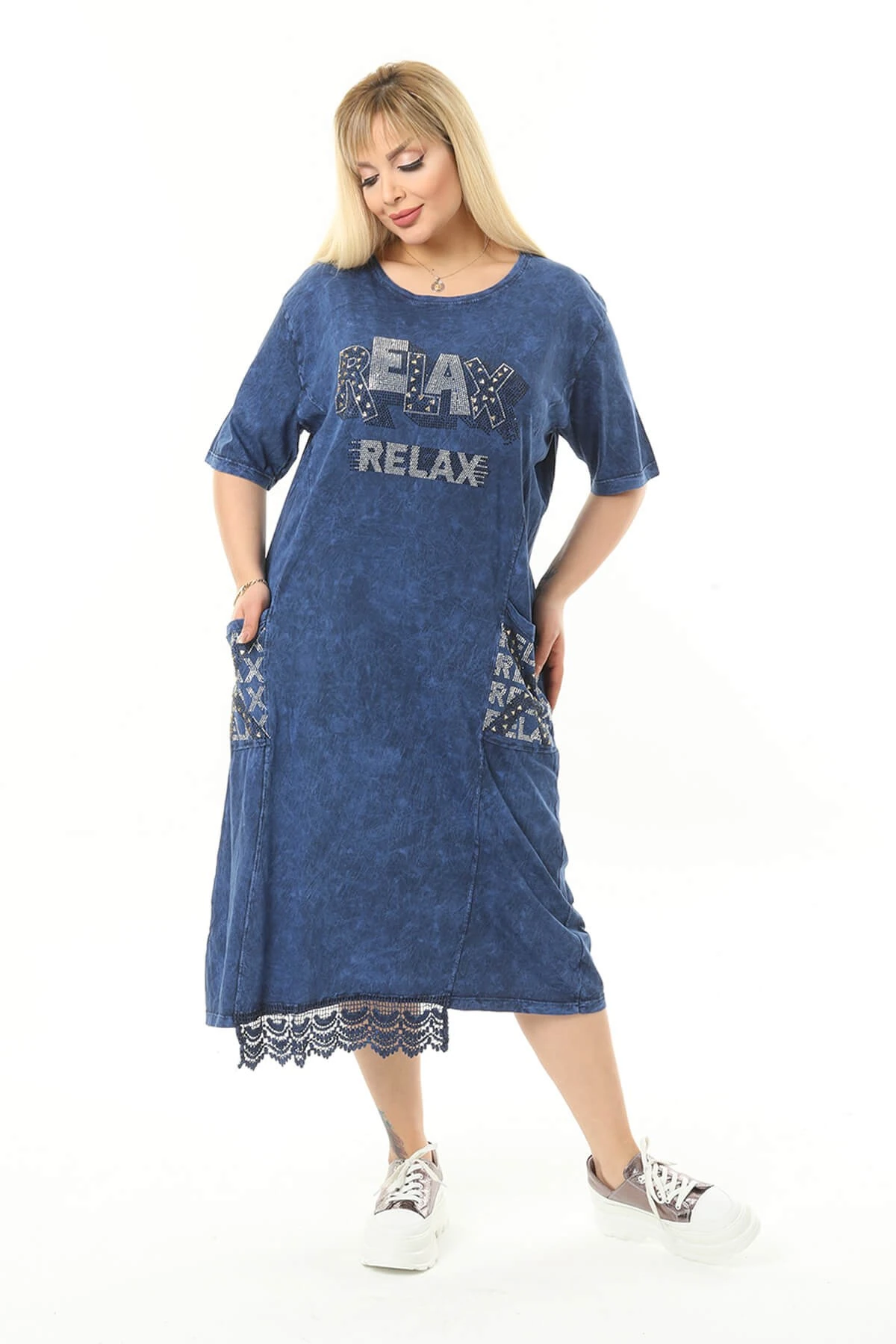 Büyük Beden Lacivert Eteği Dantel Detaylı Elbise