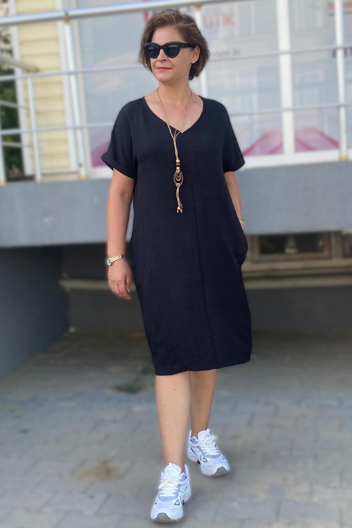 Büyük Beden Siyah Kolye Hediyeli Salaş Elbise