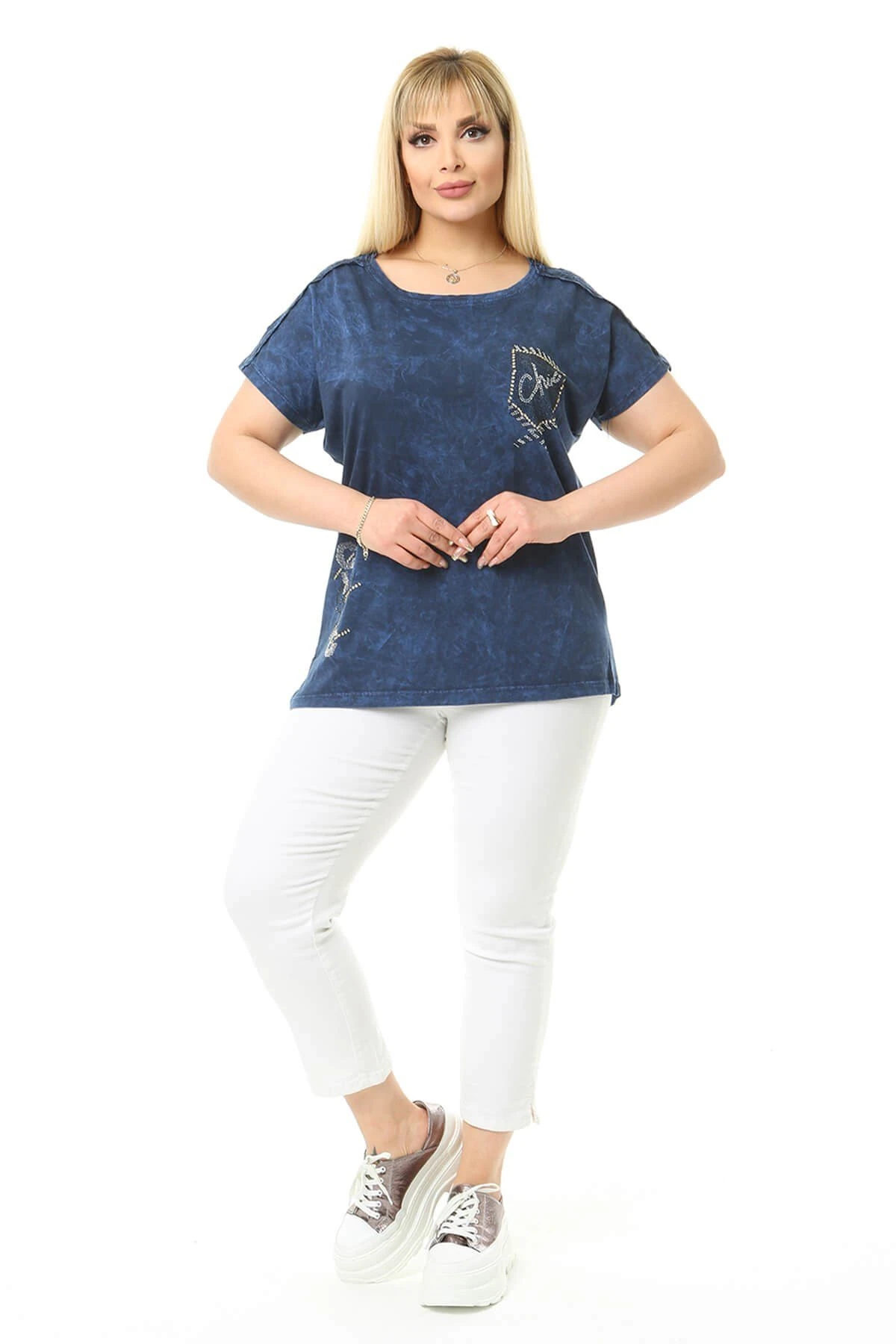 Büyük Beden Lacivert Omuzları Dantel Detaylı Bluz