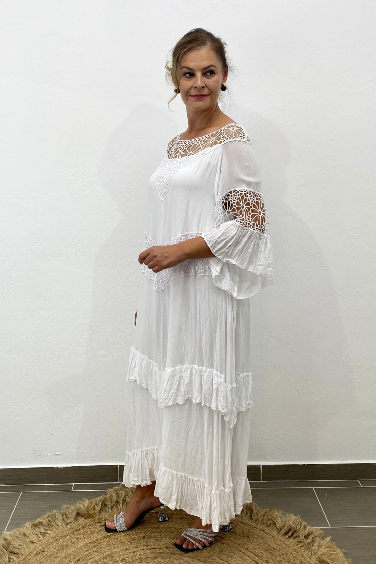 Kadın İtalyan Vual Pamuk Güpür Detaylı Beyaz Elbise 