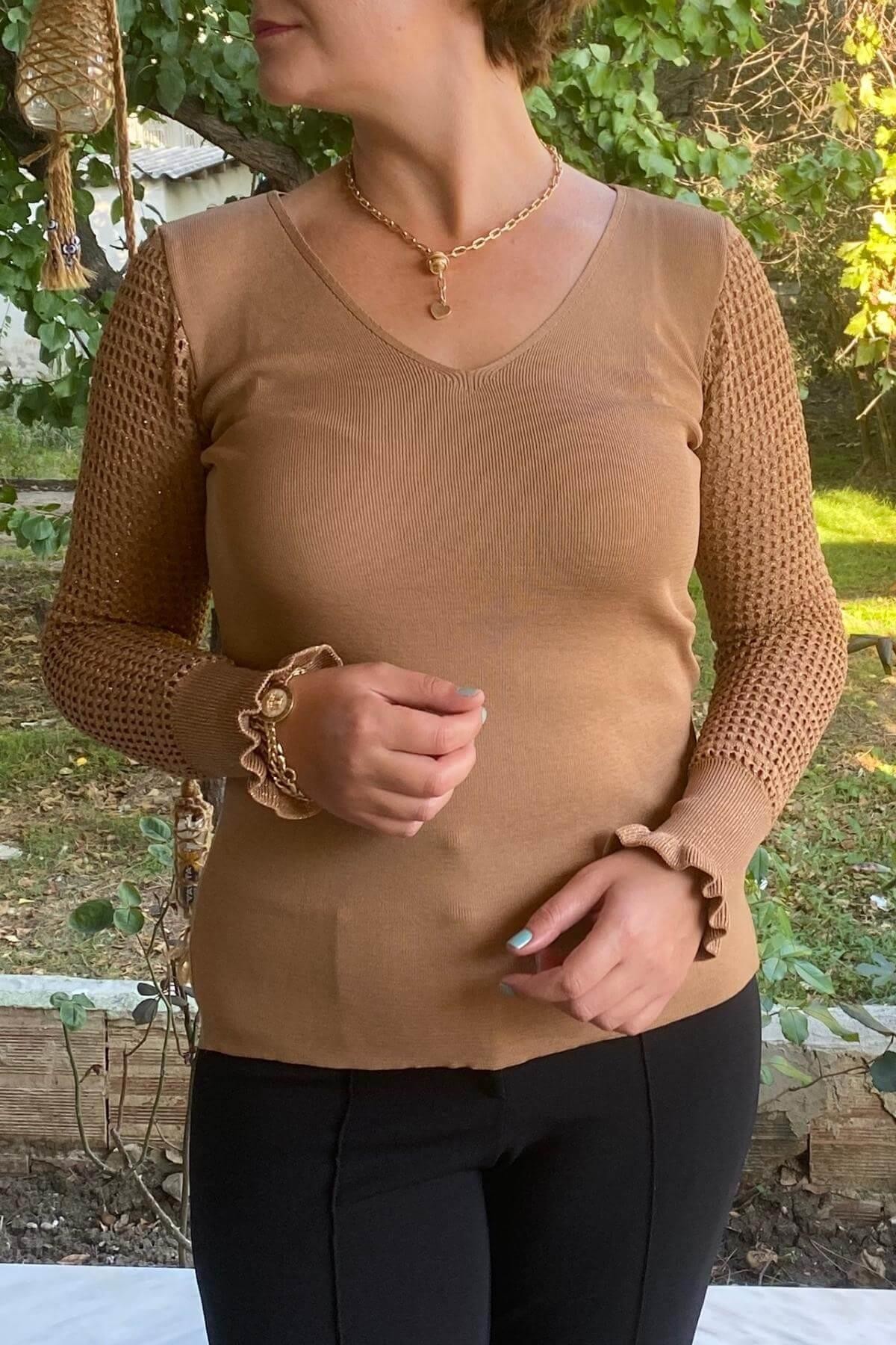 Kadın Vizon Kolları Ajur Detaylı Triko Bluz
