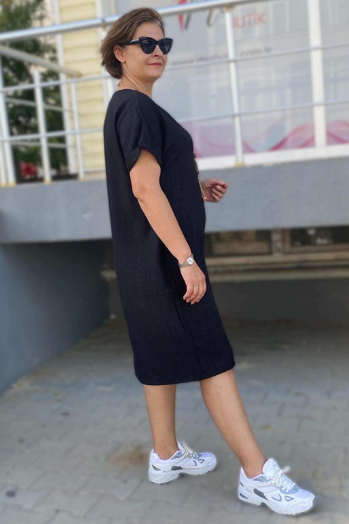 Büyük Beden Siyah Kolye Hediyeli Salaş Elbise