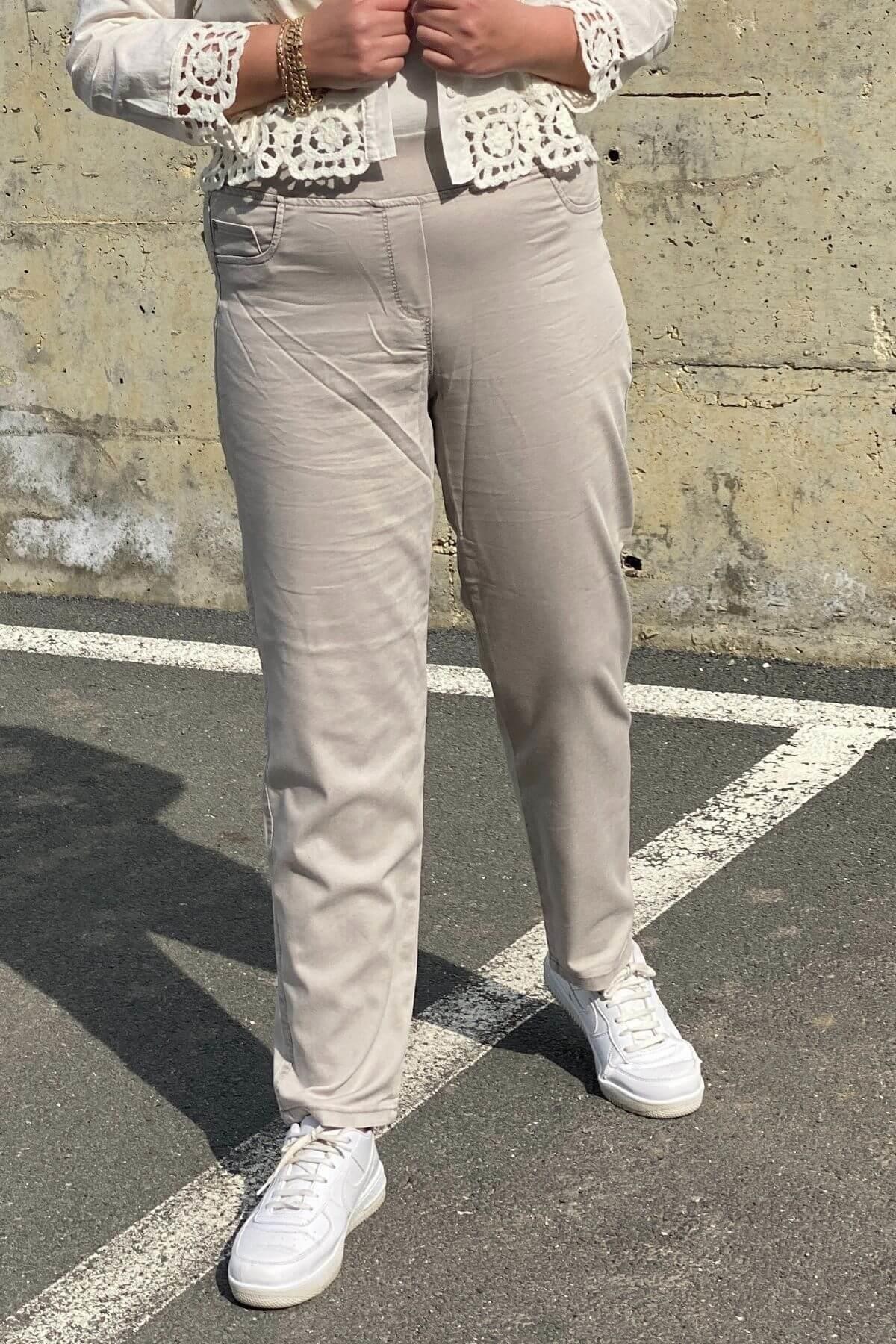 Kadın Acık Gri Tensel Pamuklu Pantolon