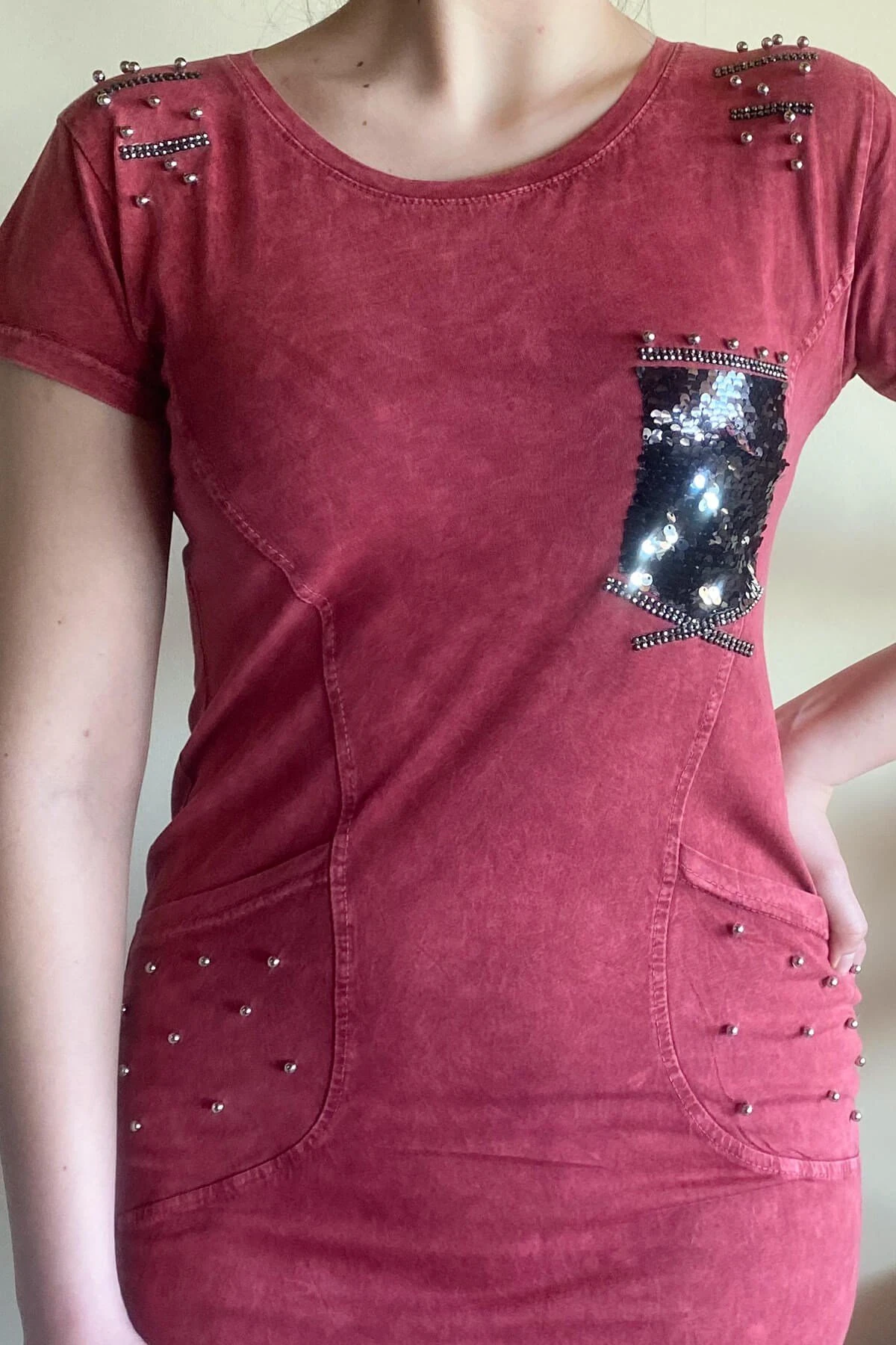 Kadın Cebi Pullu Pamuklu Kırmızı Elbise