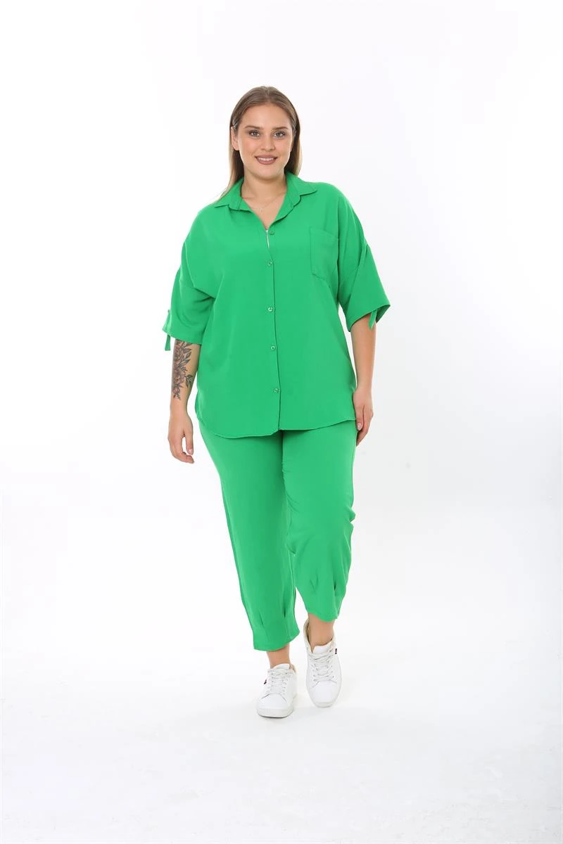 Büyük Beden Yeşil Paçaları Pens Detaylı Takım