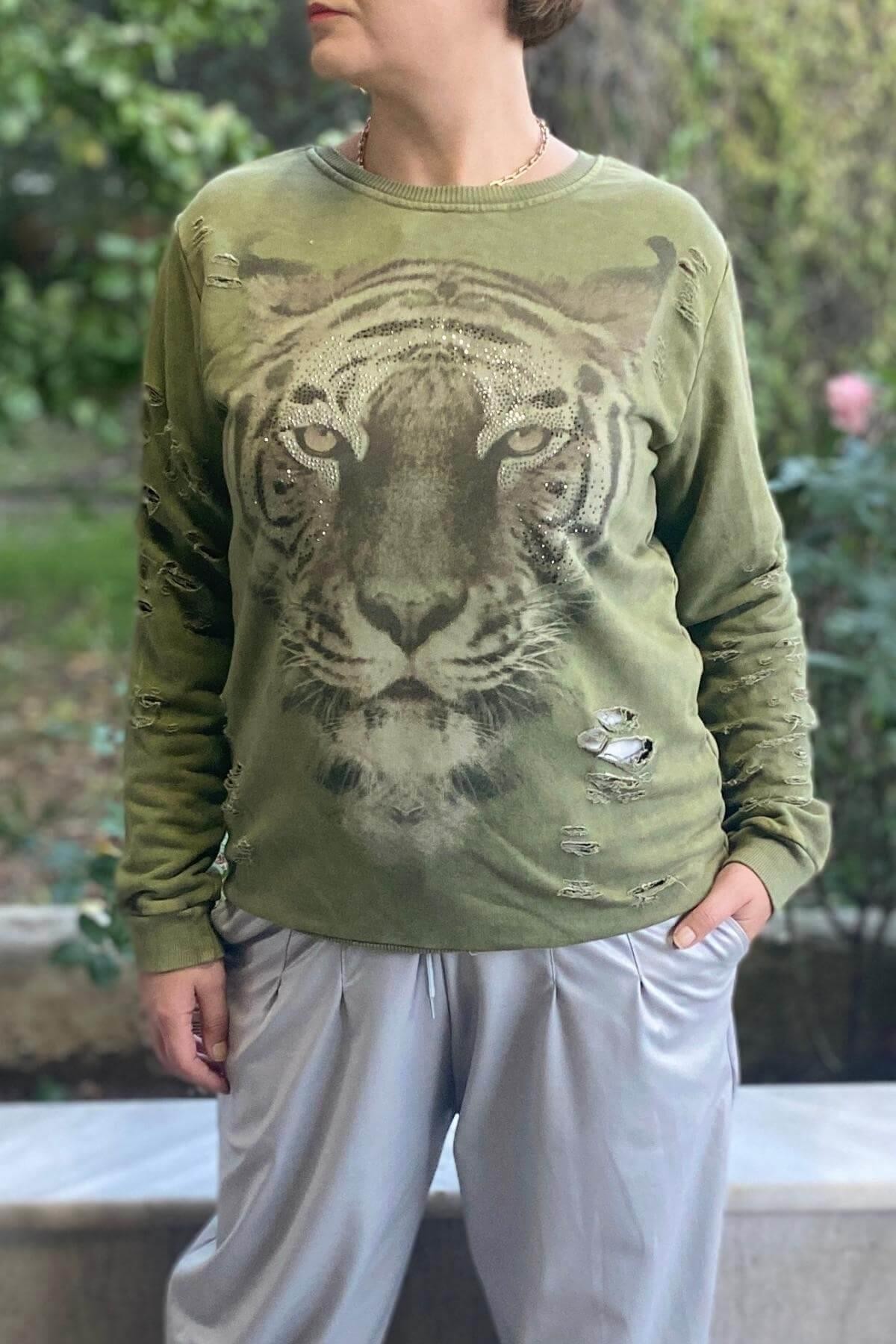 Kadın Haki Kaplan Desenli Sweat