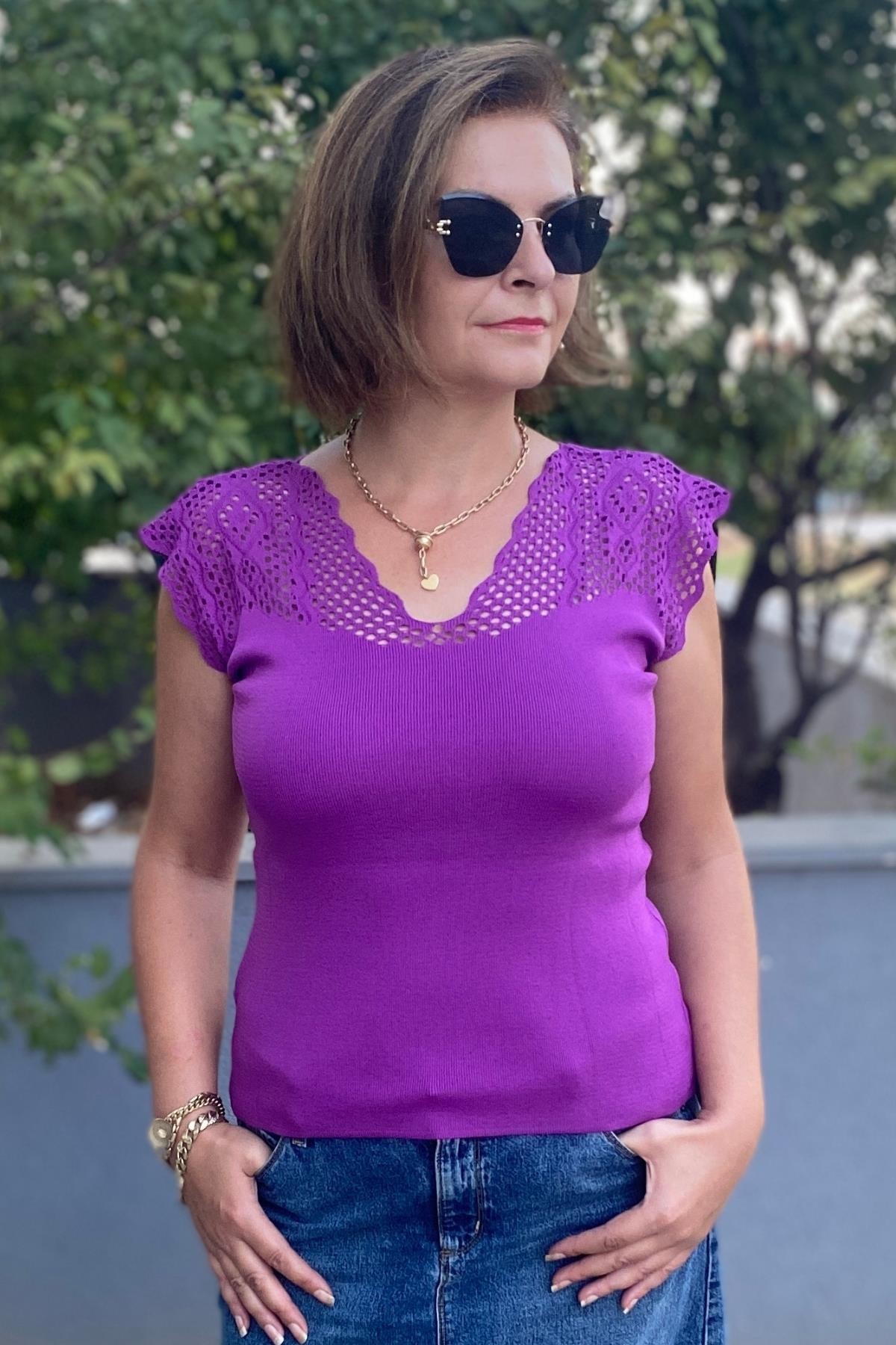Kadın Mor Sıfır Kol Ajurlu Triko Bluz