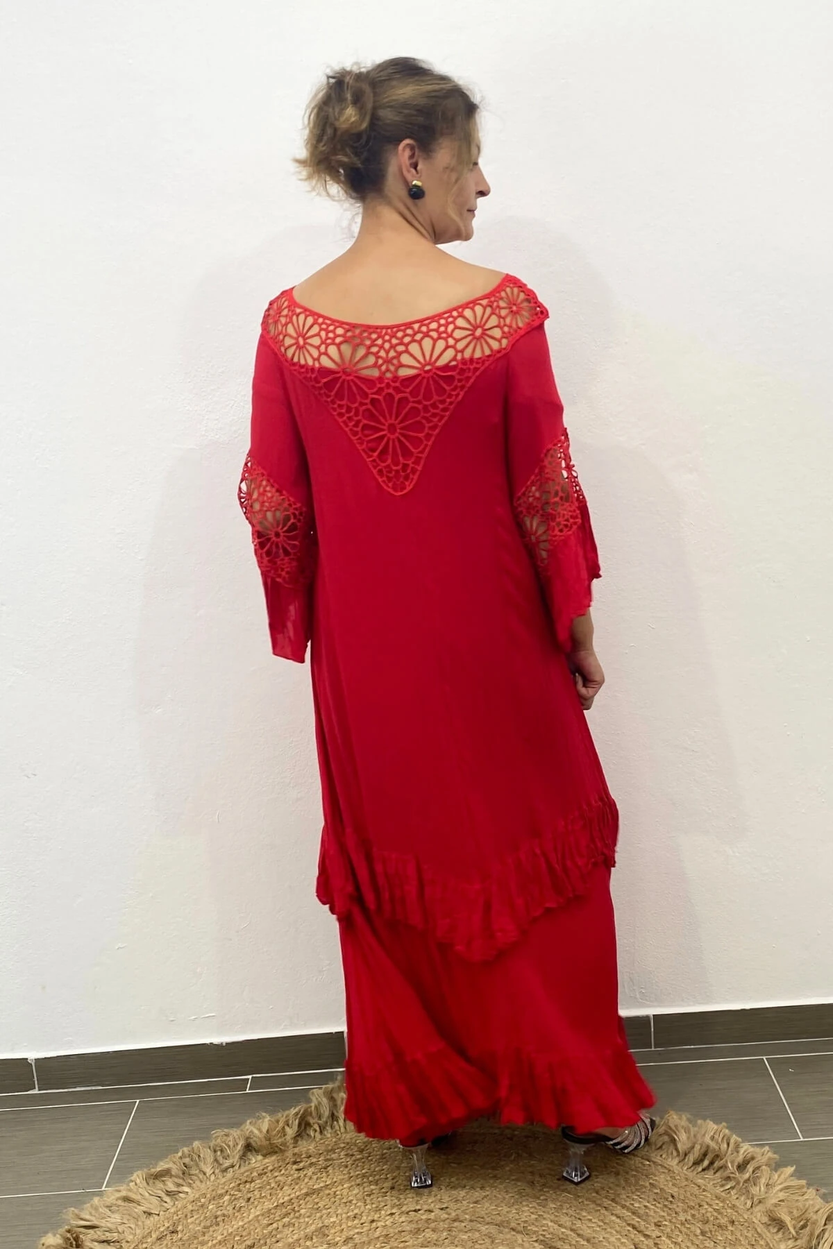 Kadın İtalyan Vual Pamuk Güpür Detaylı Kırmızı Elbise 