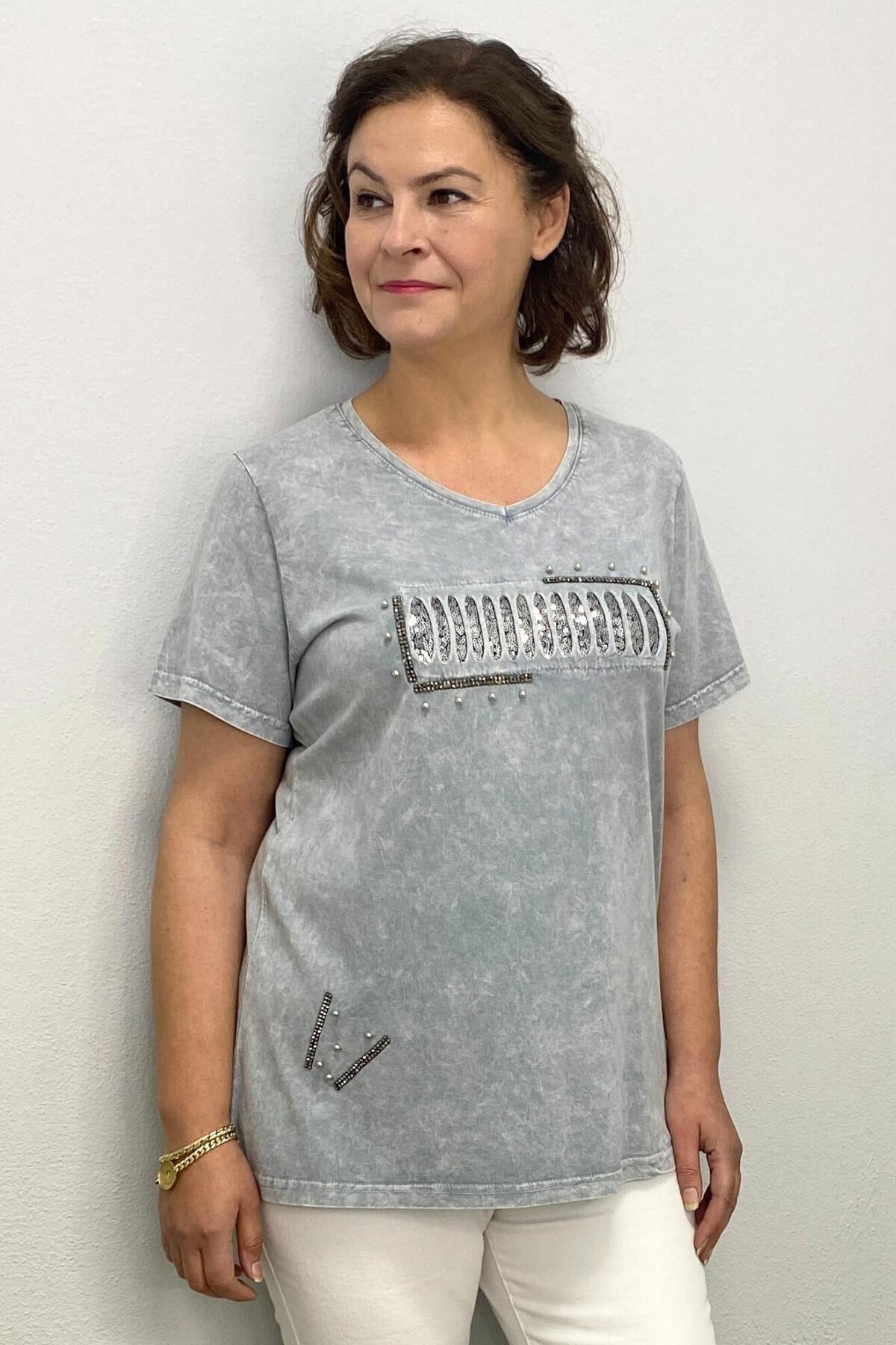 Büyük Beden Gri İtalyan Yıkamalı Pencere Detaylı Tshirt
