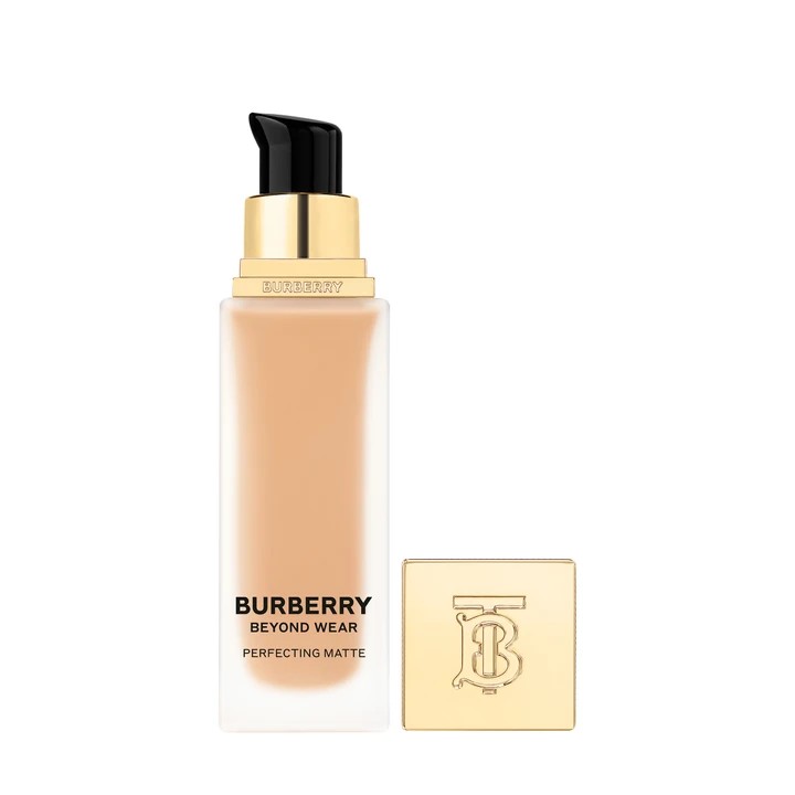 Beyond Wear Perfecting Matte Foundation 60 Medium Warm Fondöten