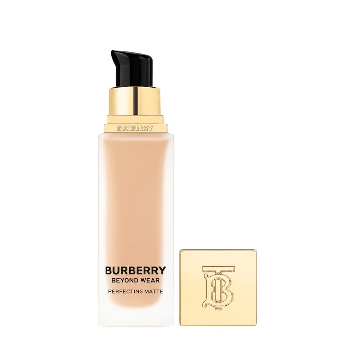 Beyond Wear Perfecting Matte Foundation 60 Medium Neutral Fondöten