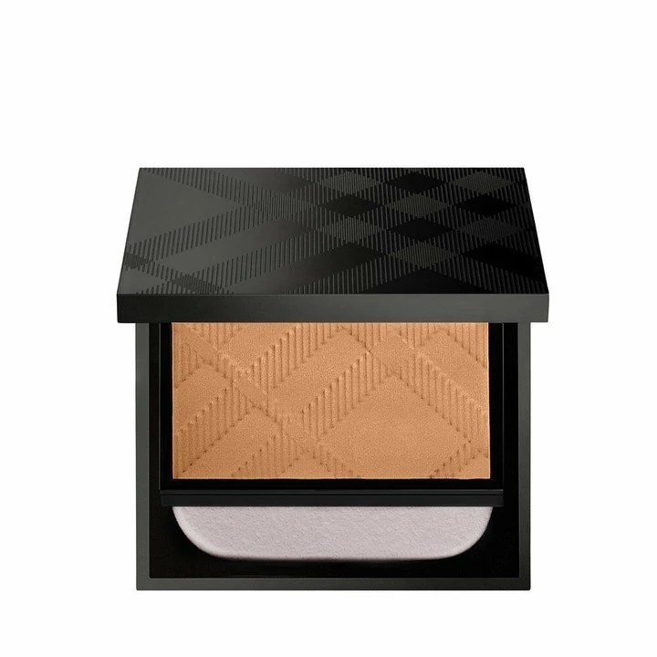 Matte Glow Compact Medium Warm No.60 Fondöten