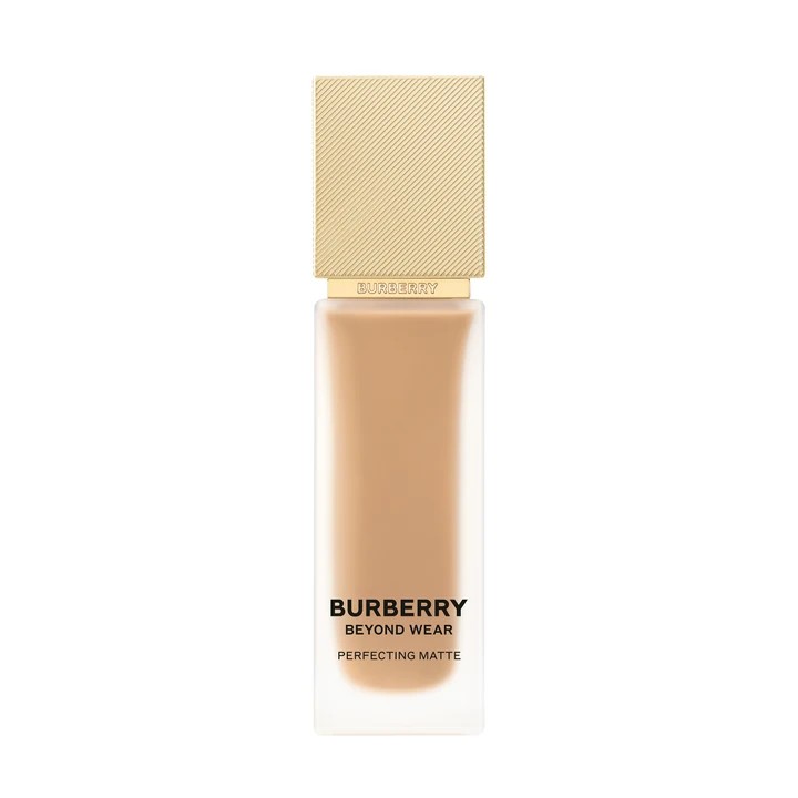Beyond Wear Perfecting Matte Foundation 90Med Deep Warm Fondöten