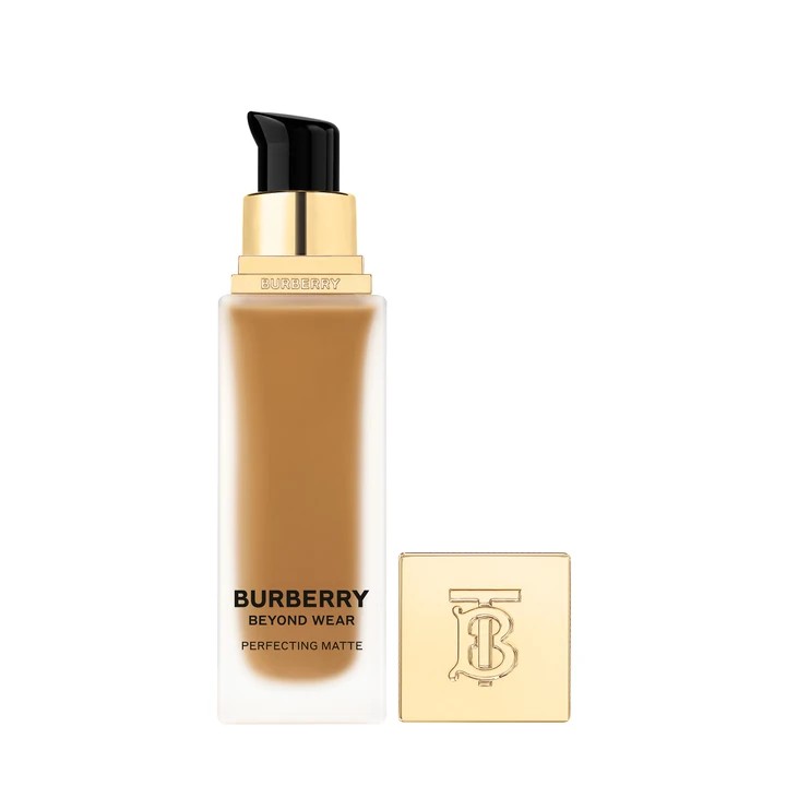 Beyond Wear Perfecting Matte Foundation 110Med Deep Warm Fondöten