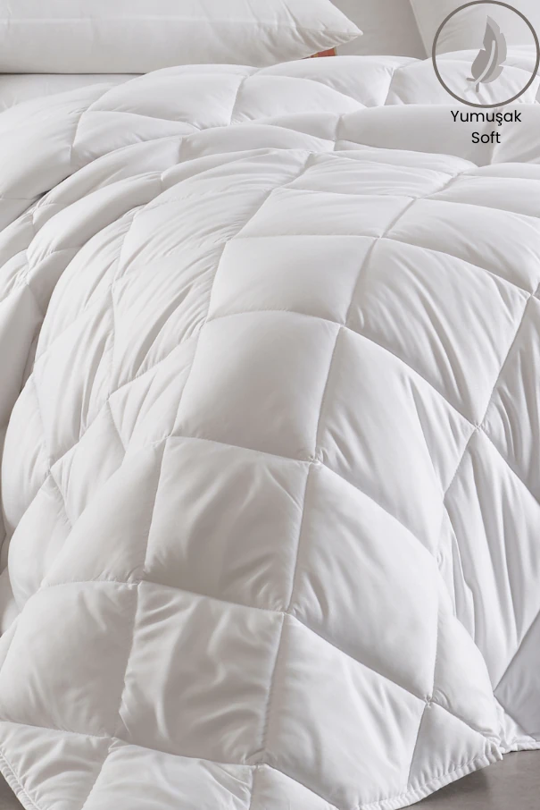 DİAMANT Serisi Battal Boy Otel Tipi Yorgan – Silikon Dolgulu Microfiber Elyaf, Hafif ve Nefes Alabilir