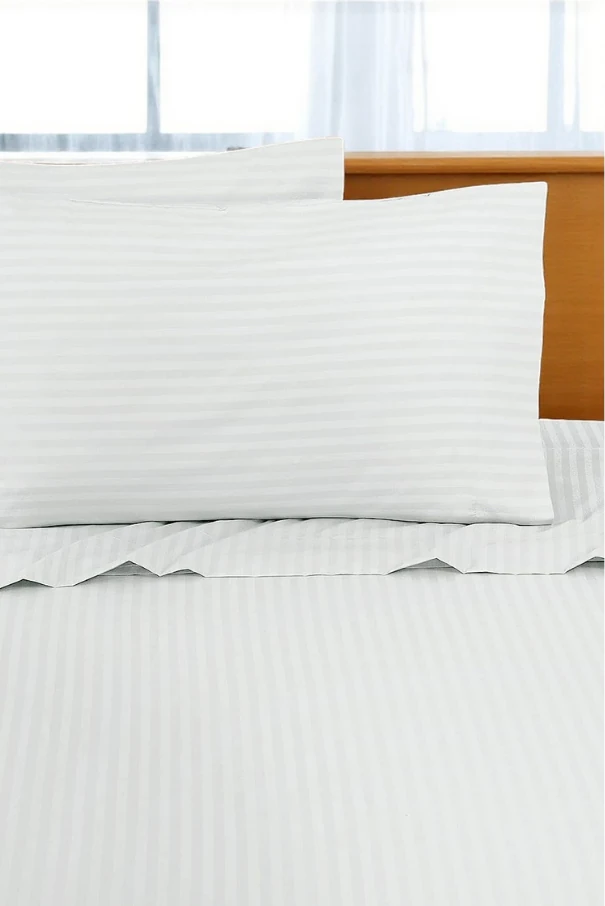 VESSİNO %100 Pamuk Çizgili Saten Nevresim Takımı – Çift Kişilik, Yumuşak ve Dayanıklı, 82 Tel Sık Dokuma