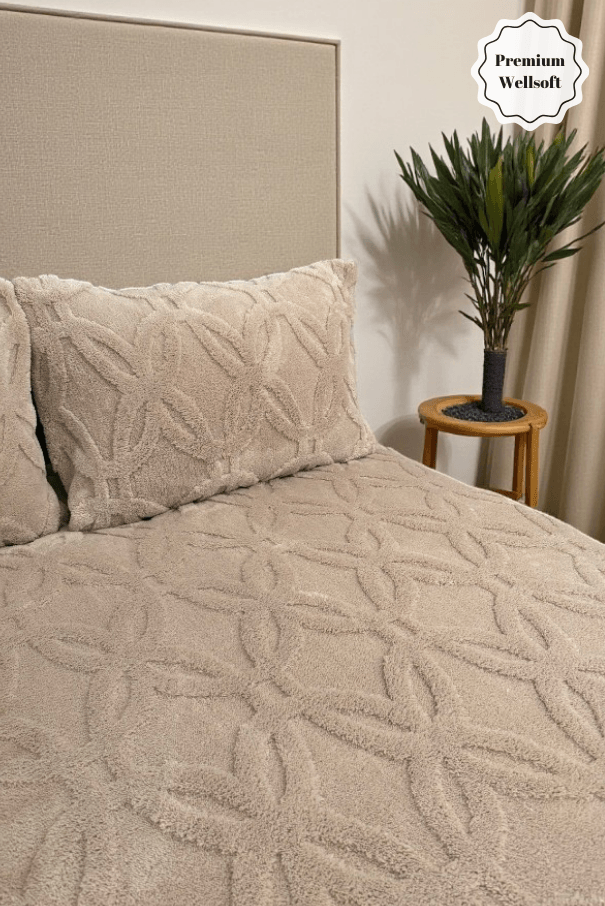 Orion Wellsoft Yatak Örtüsü Seti (230×250 + 2 Yastık Kılıfı) | Özel Tasarım, OEKO-TEX Sertifikalı, Ultra Soft & Sıcak, Tasarım Ödüllü