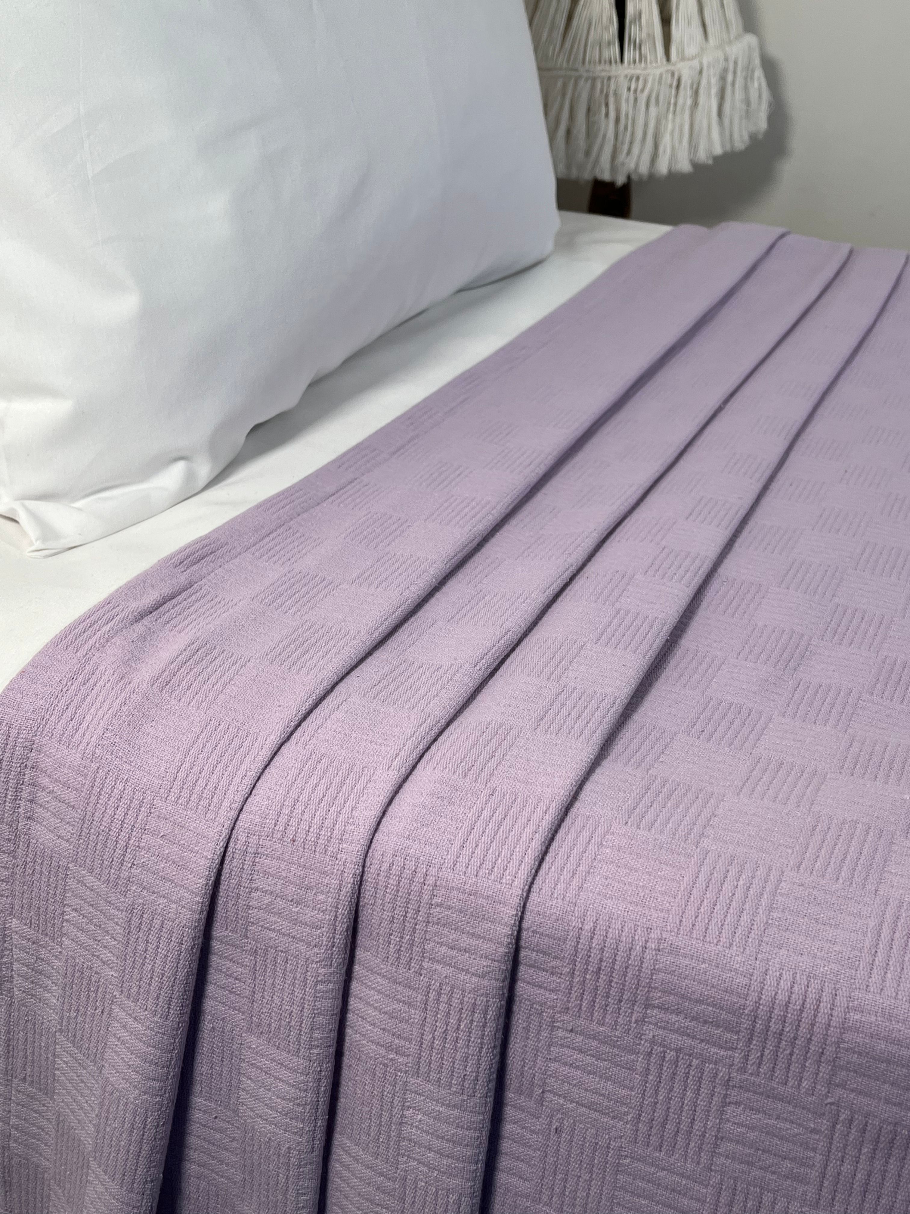 KÜÇÜK DAMA DESEN %100 PAMUK  YATAK ÖRTÜSÜ LÜX OTEL TİPİ PİKE - LİLA