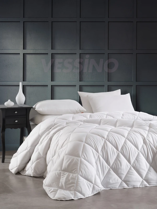 DİAMANT Serisi Battal Boy Otel Tipi Yorgan – Silikon Dolgulu Microfiber Elyaf, Hafif ve Nefes Alabilir