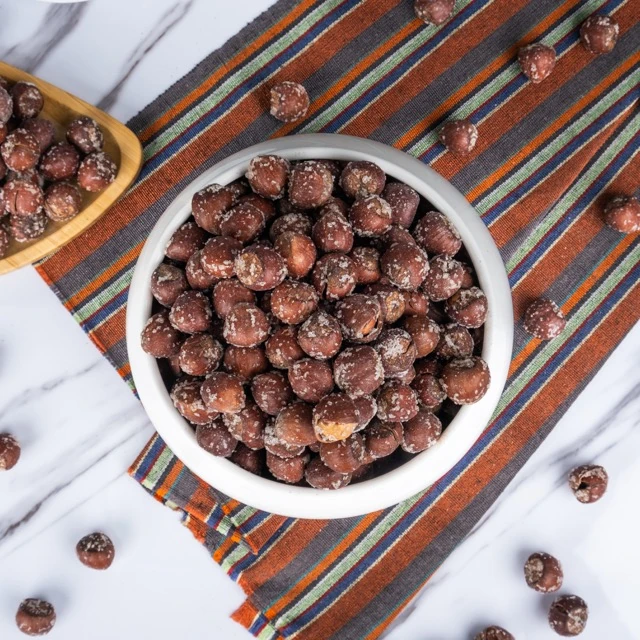 Fındık Kabuklu Foça