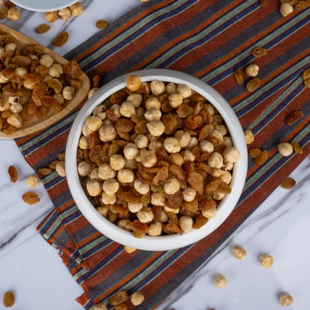 Karışık Üzüm-Fındık