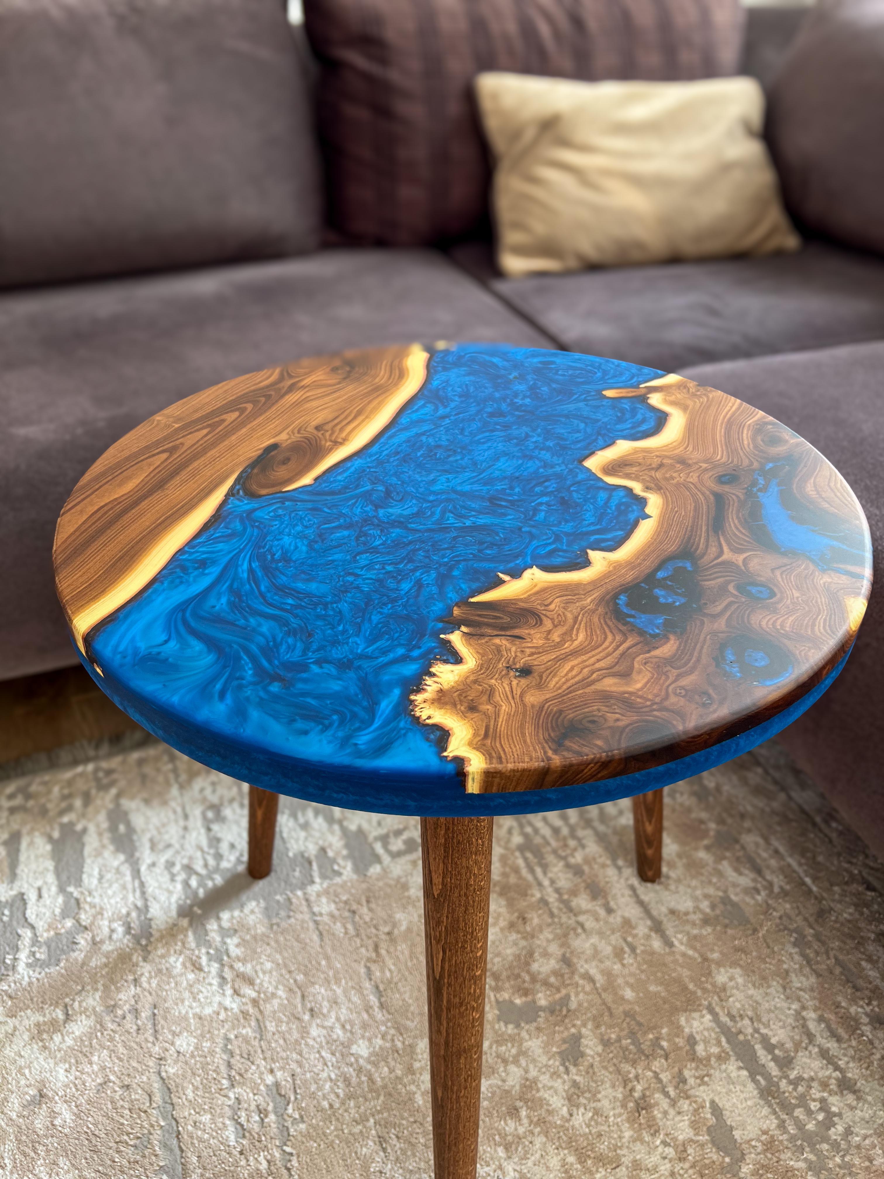 20" Round Blue Resin River Coffee & Side Table 