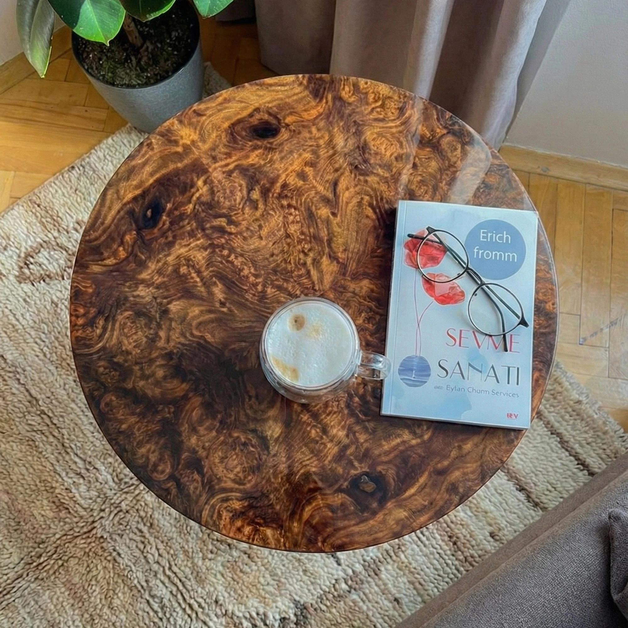 Doğal Kök Kaplama Yuvarlak Sehpa 50cm | Parlak Cilalı Yan Sehpa