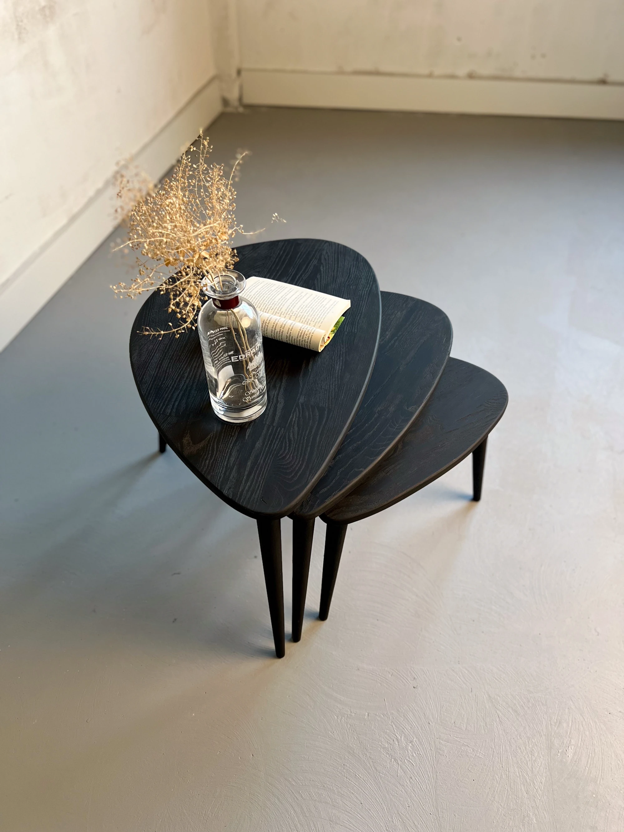 Ercol Stil Ahşap Zigon Sehpa Seti | 3’lü Retro Modern Tasarım | Masif Ağaç Yan Sehpa Takımı