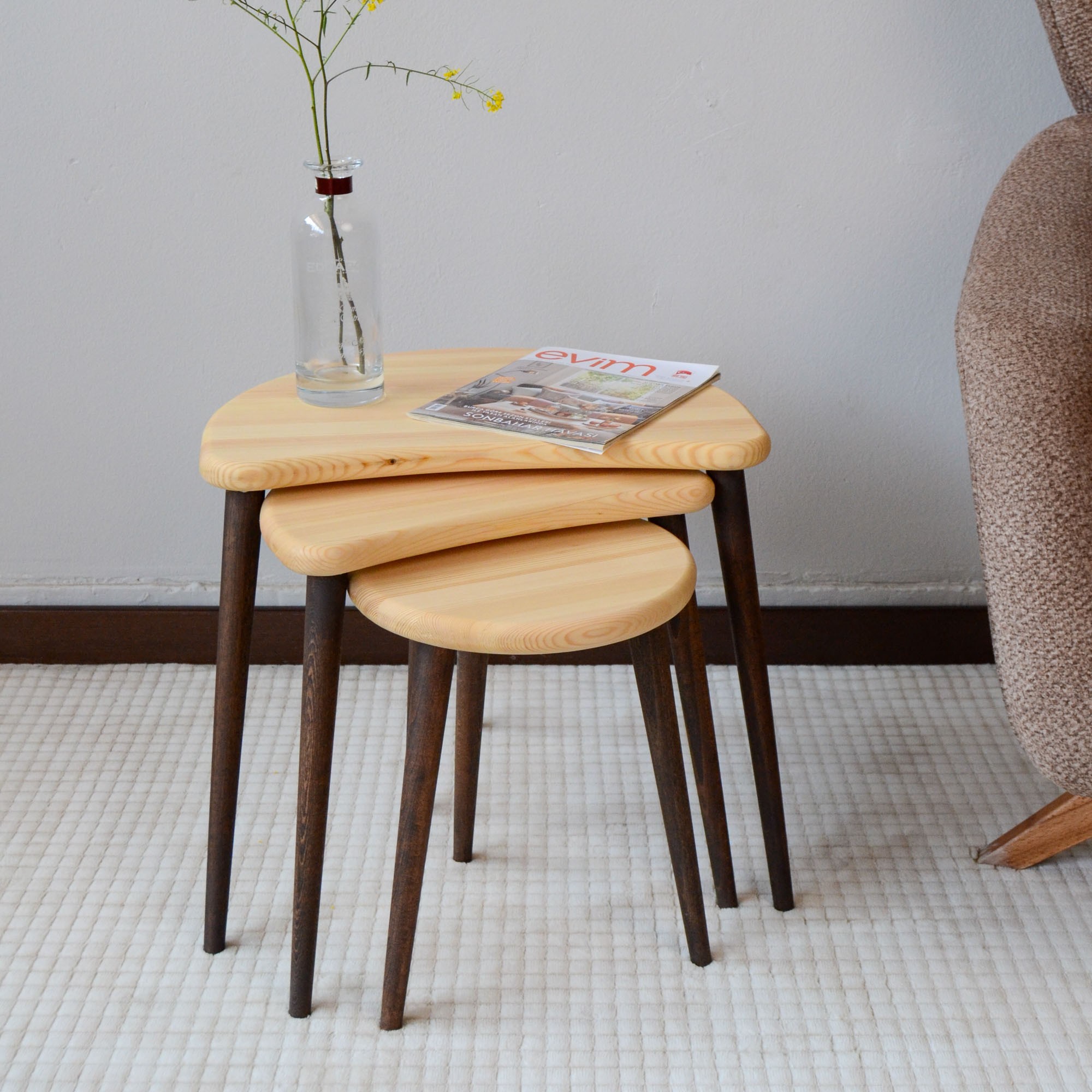 Modern Ahşap 3'lü Zigon Sehpa Takımı – Naturel & Ceviz Renk Uyumu, 3’lü Set