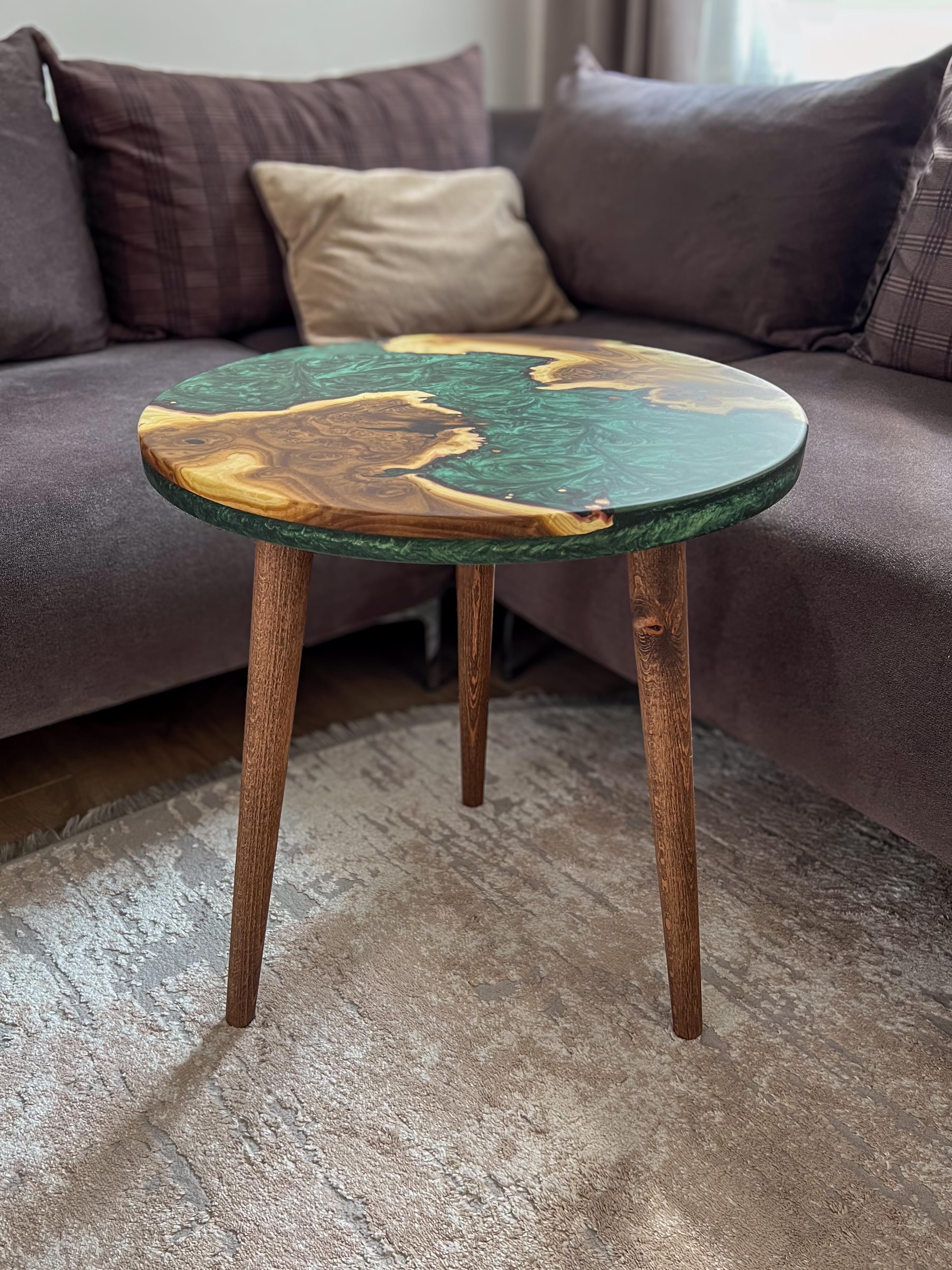 20" Round Blue Resin River Coffee & Side Table 