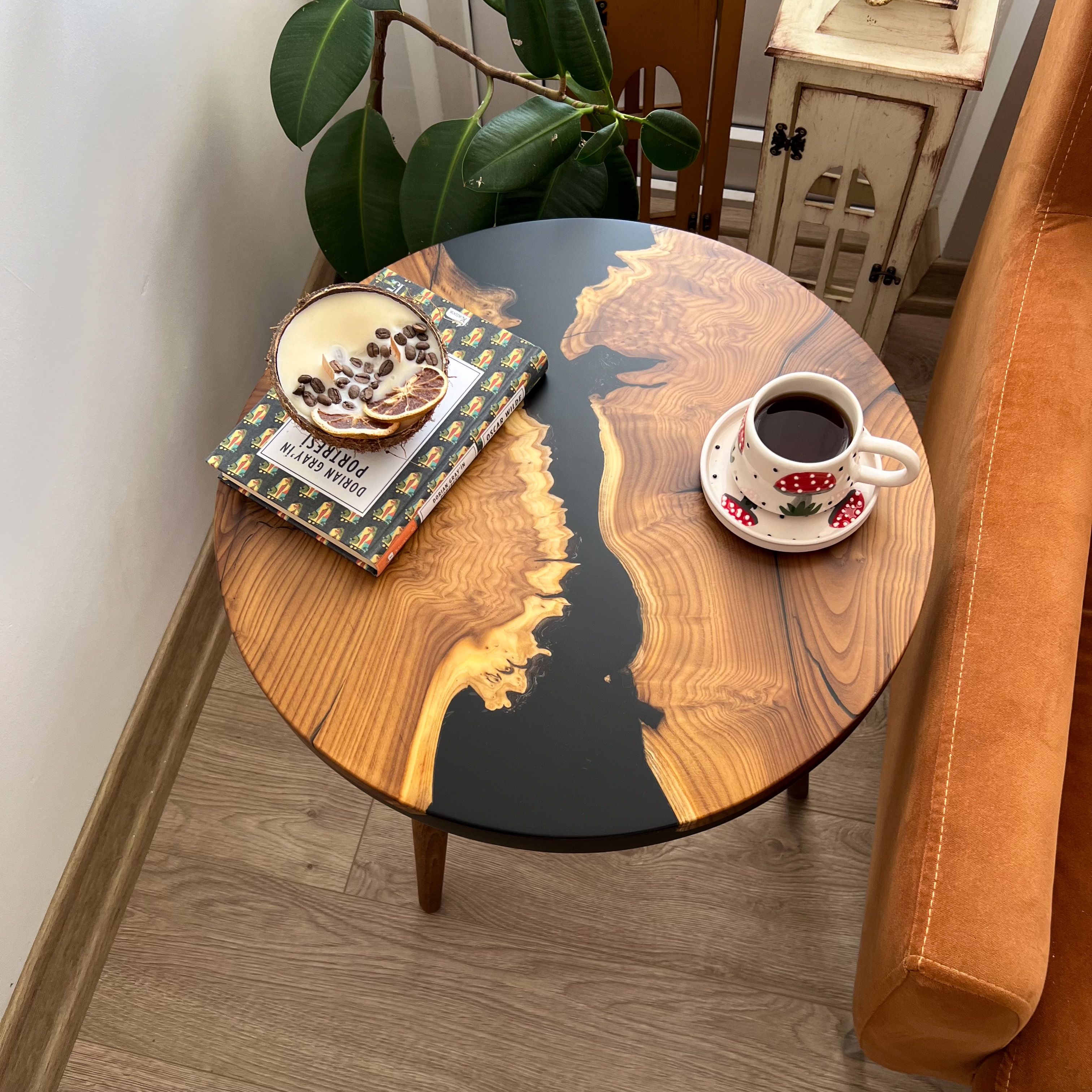 20" Round Blue Resin River Coffee & Side Table 