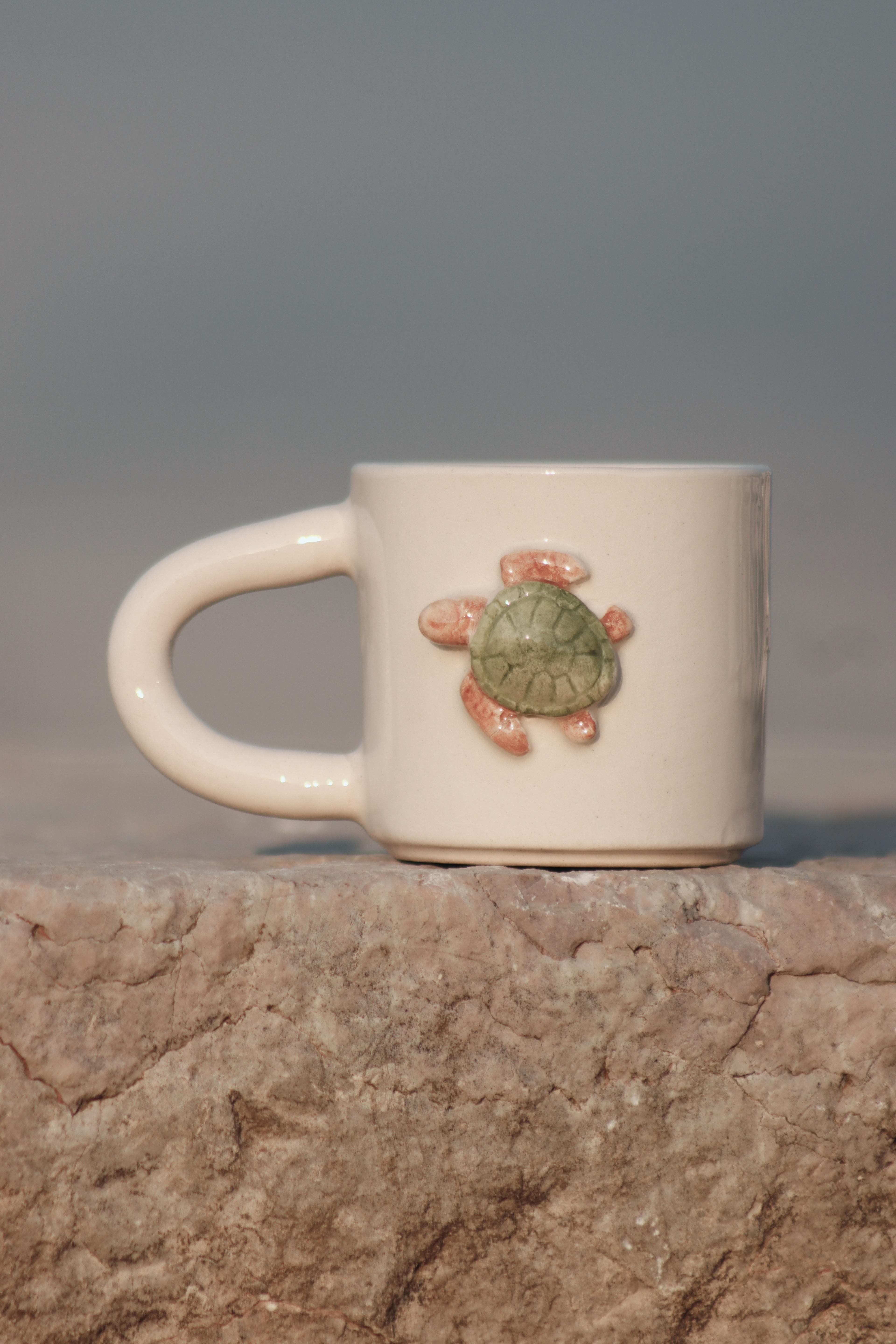 3D El Yapımı Seramik Kupa Caretta