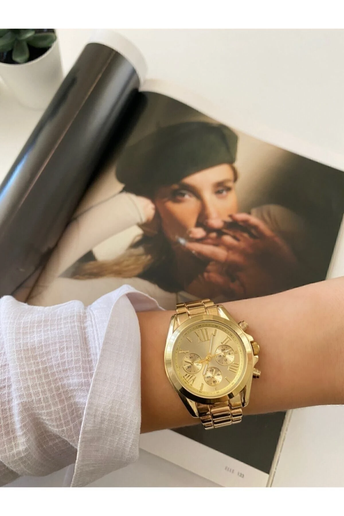 Spectrum Unisex Gold Saat image