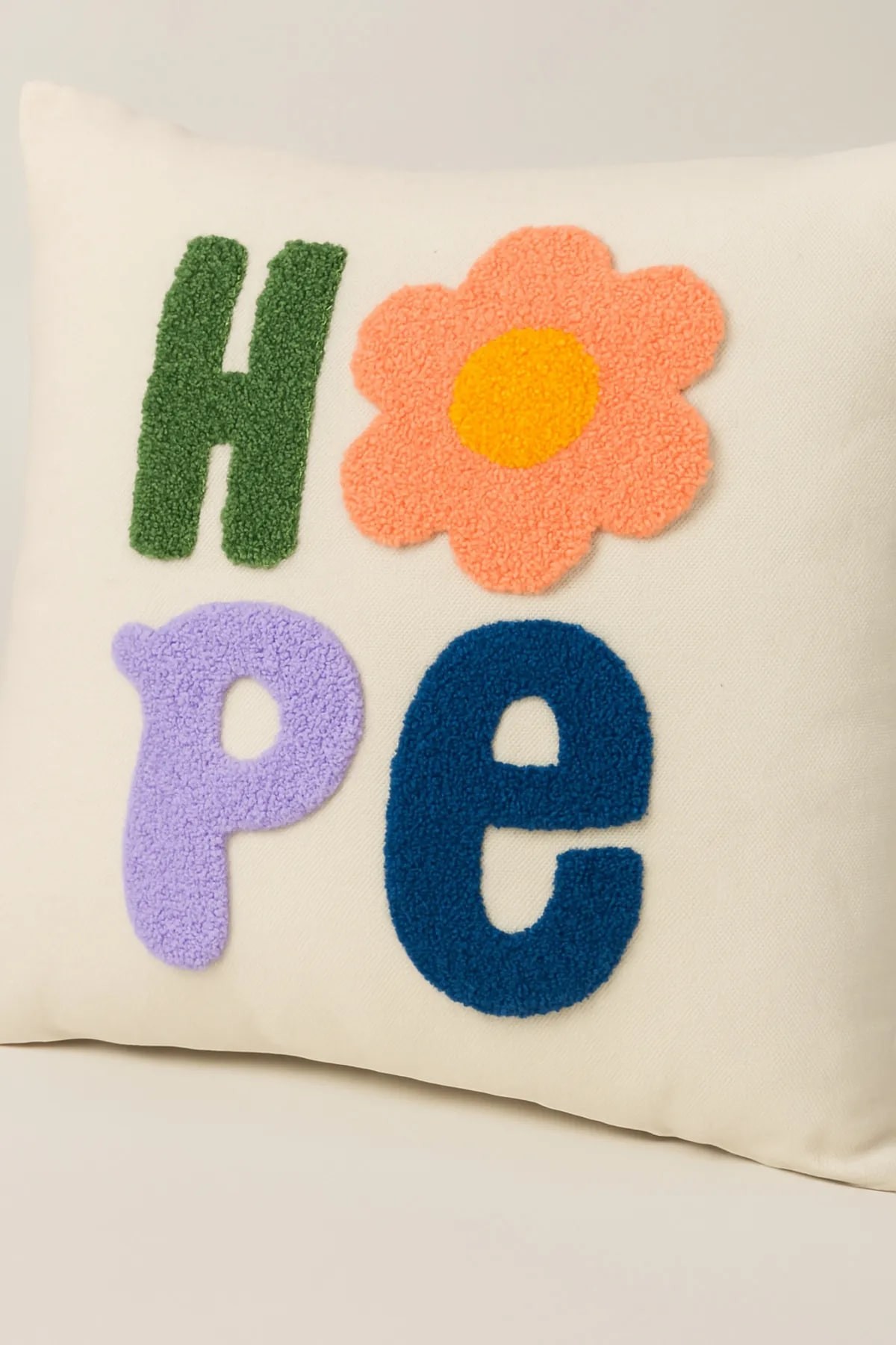 Punch İşlemeli Kırlent Kılıfı Hope 