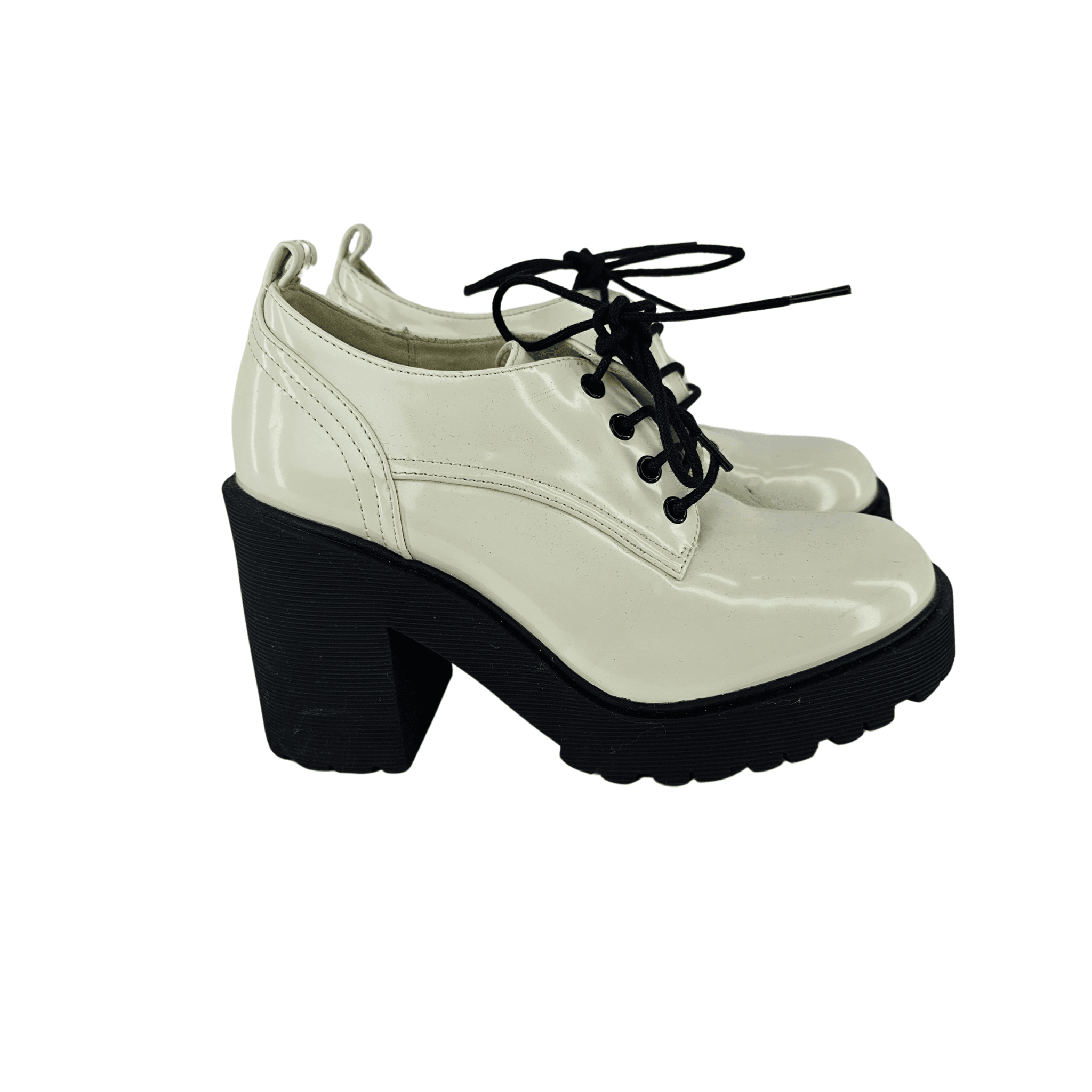 Kepuce Femrash Arizona ngjyre Bardh e Zi S.Hand/Shoes